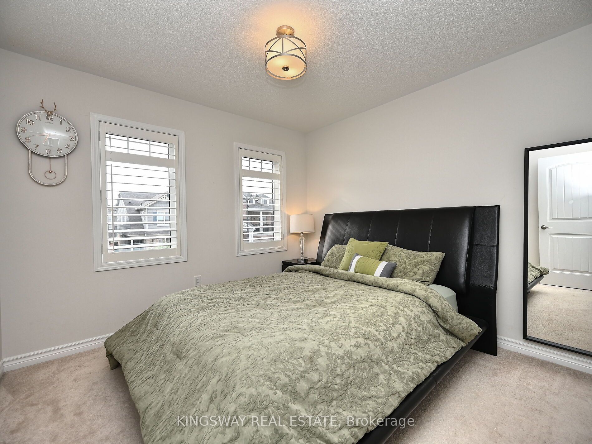620 Langholm Street Property Photo 24