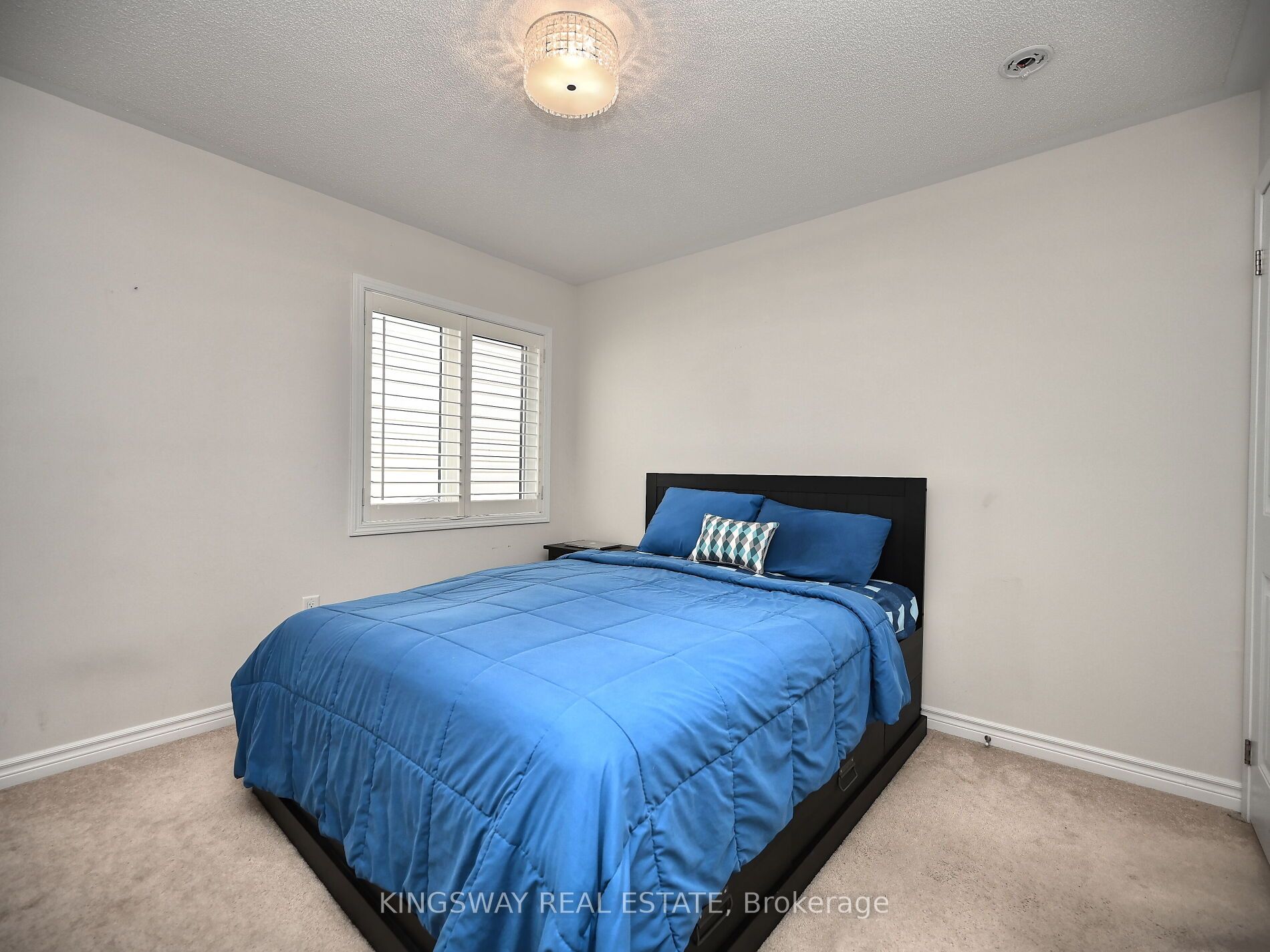620 Langholm Street Property Photo 26