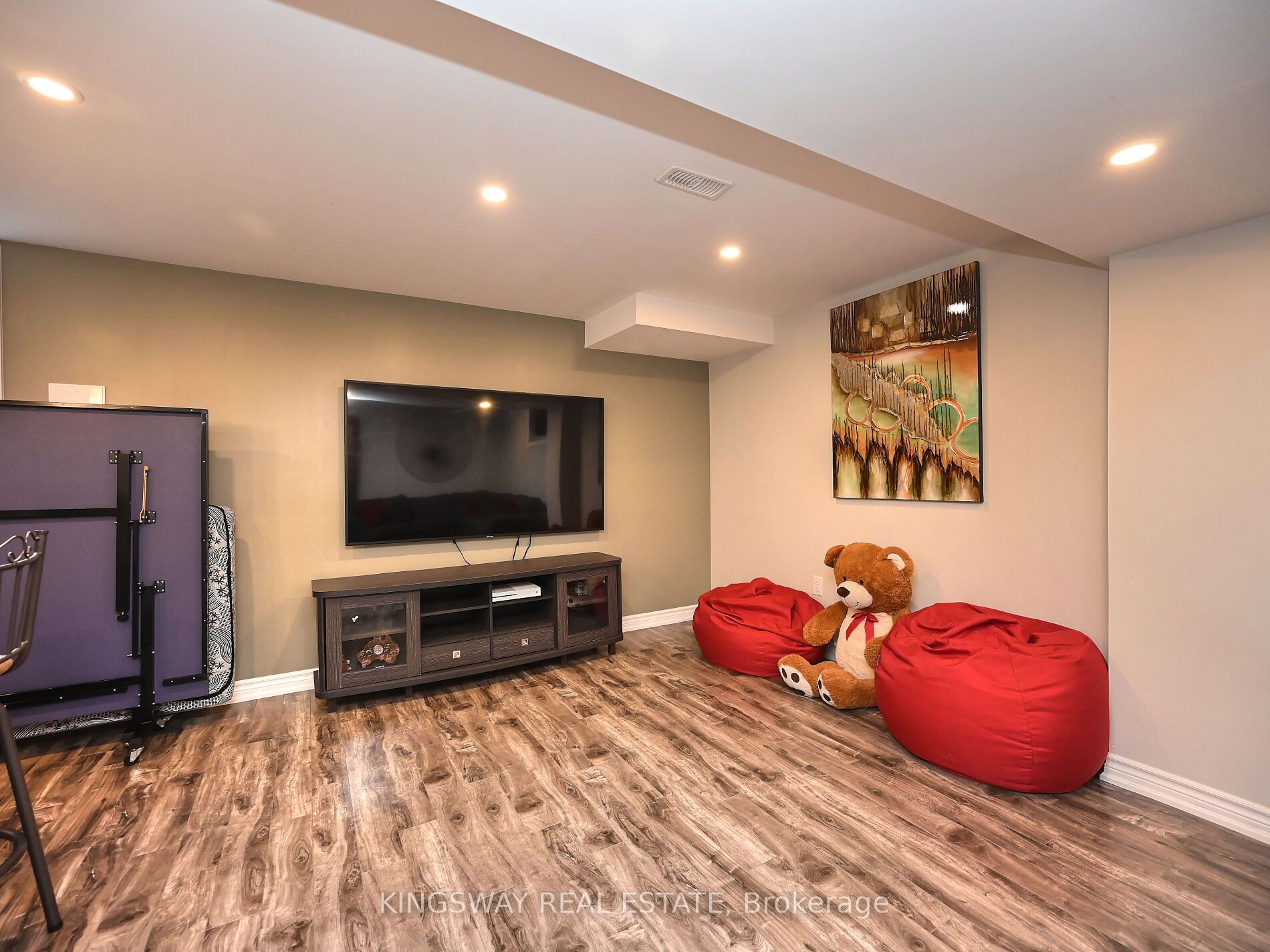 620 Langholm Street Property Photo 37