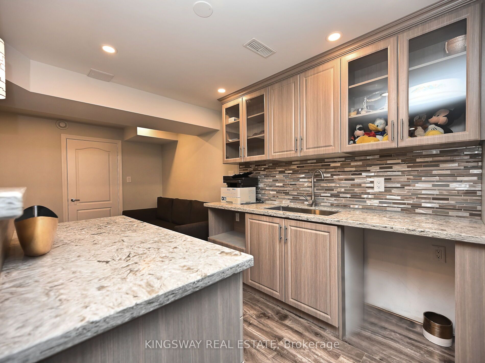 620 Langholm Street Property Photo 42