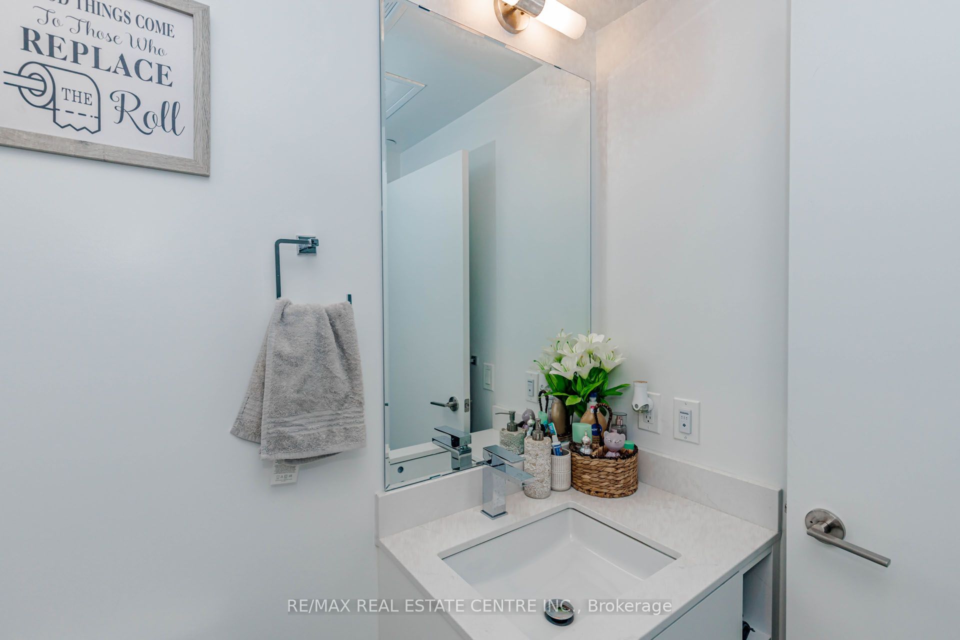 260 Malta Avenue 1603 Property Photo 26