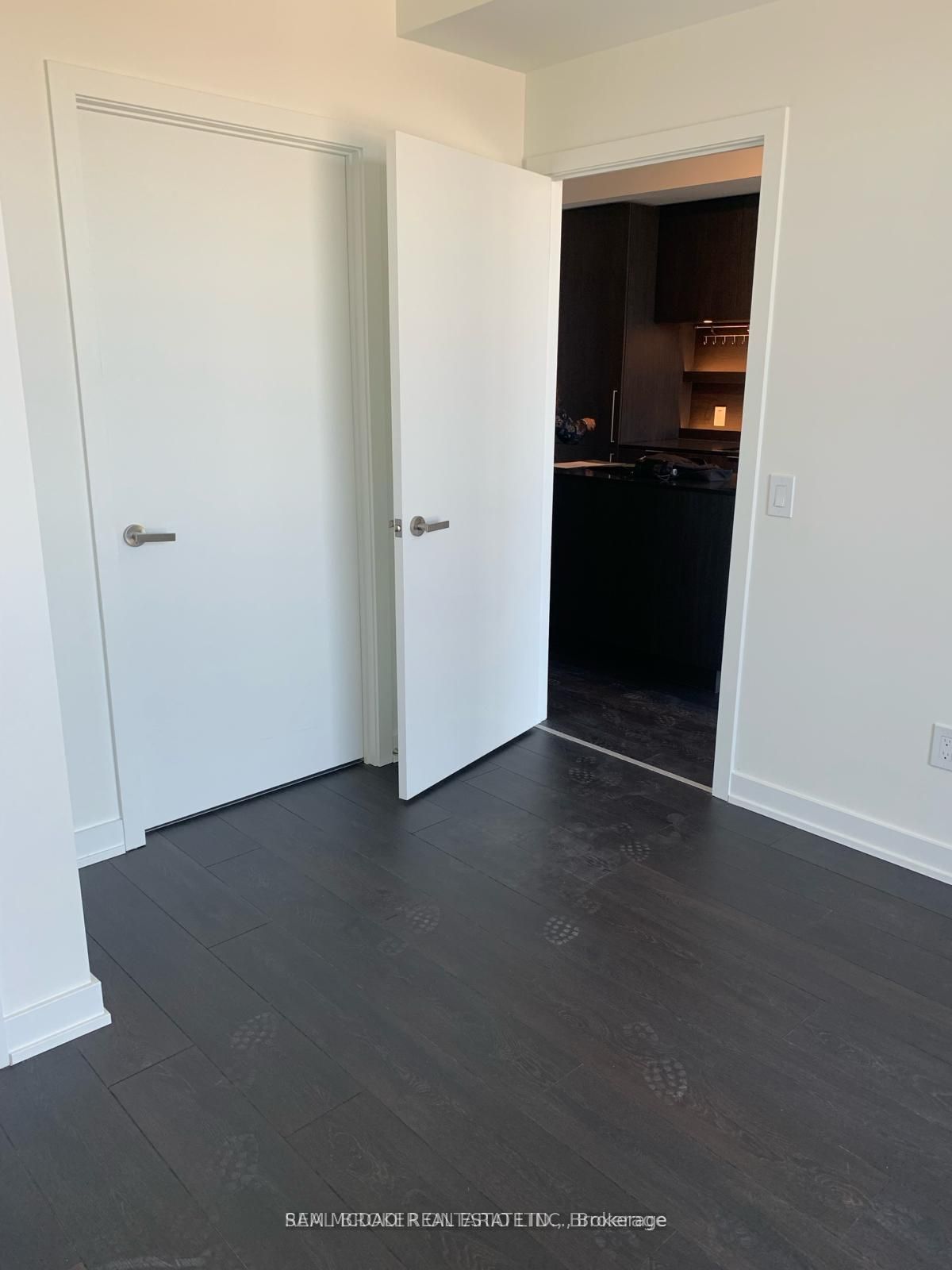 28 Ann Street E 301 Property Photo 5