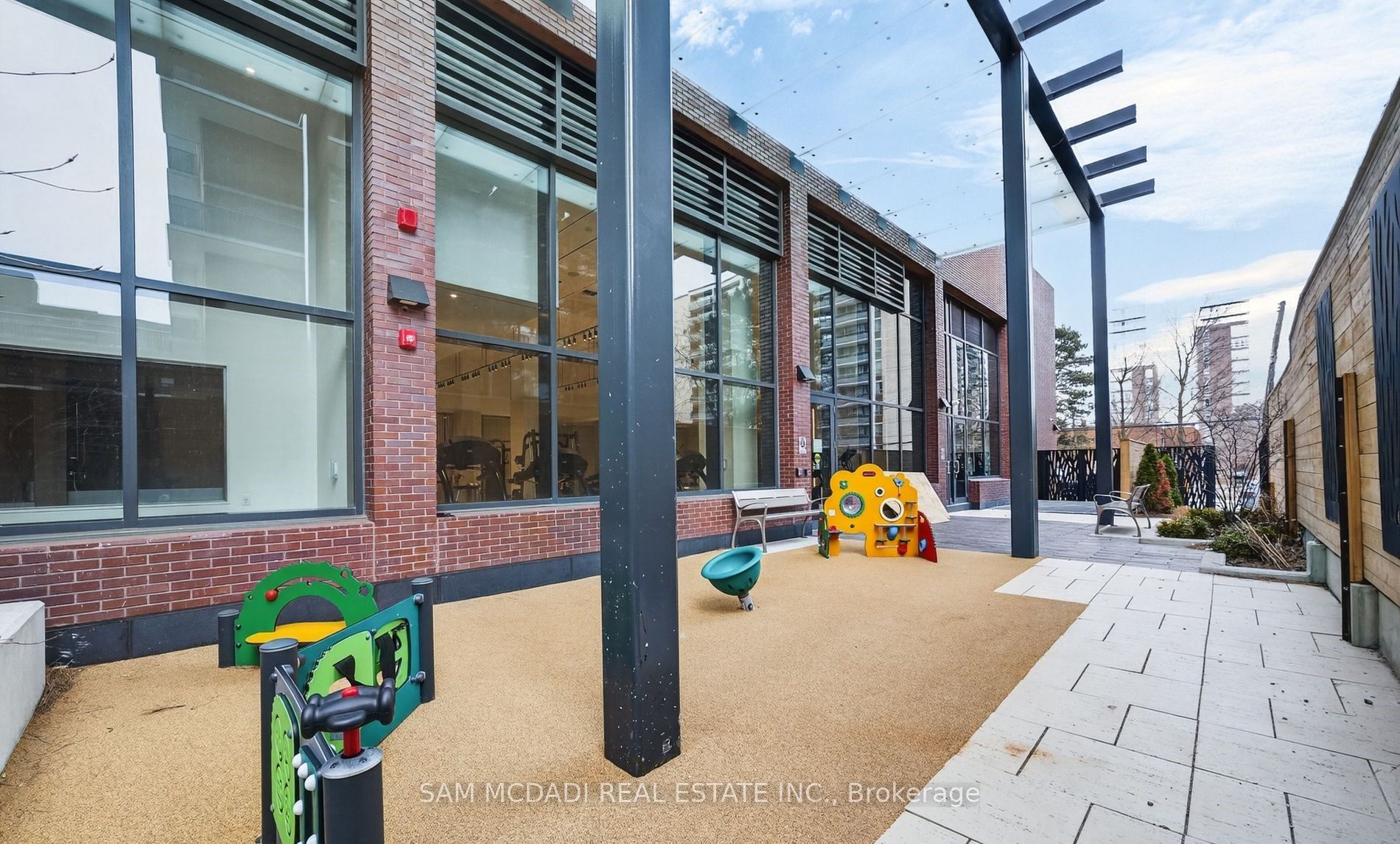 28 Ann Street E 301 Property Photo 16