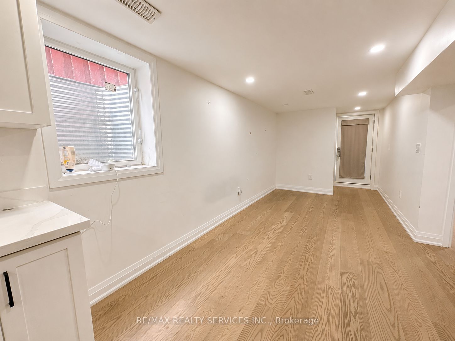 32 Trewartha Crescent Bsmt Property Photo 4