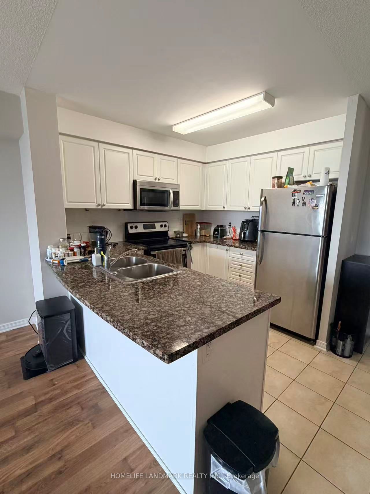 W13530182 Property Photo 11