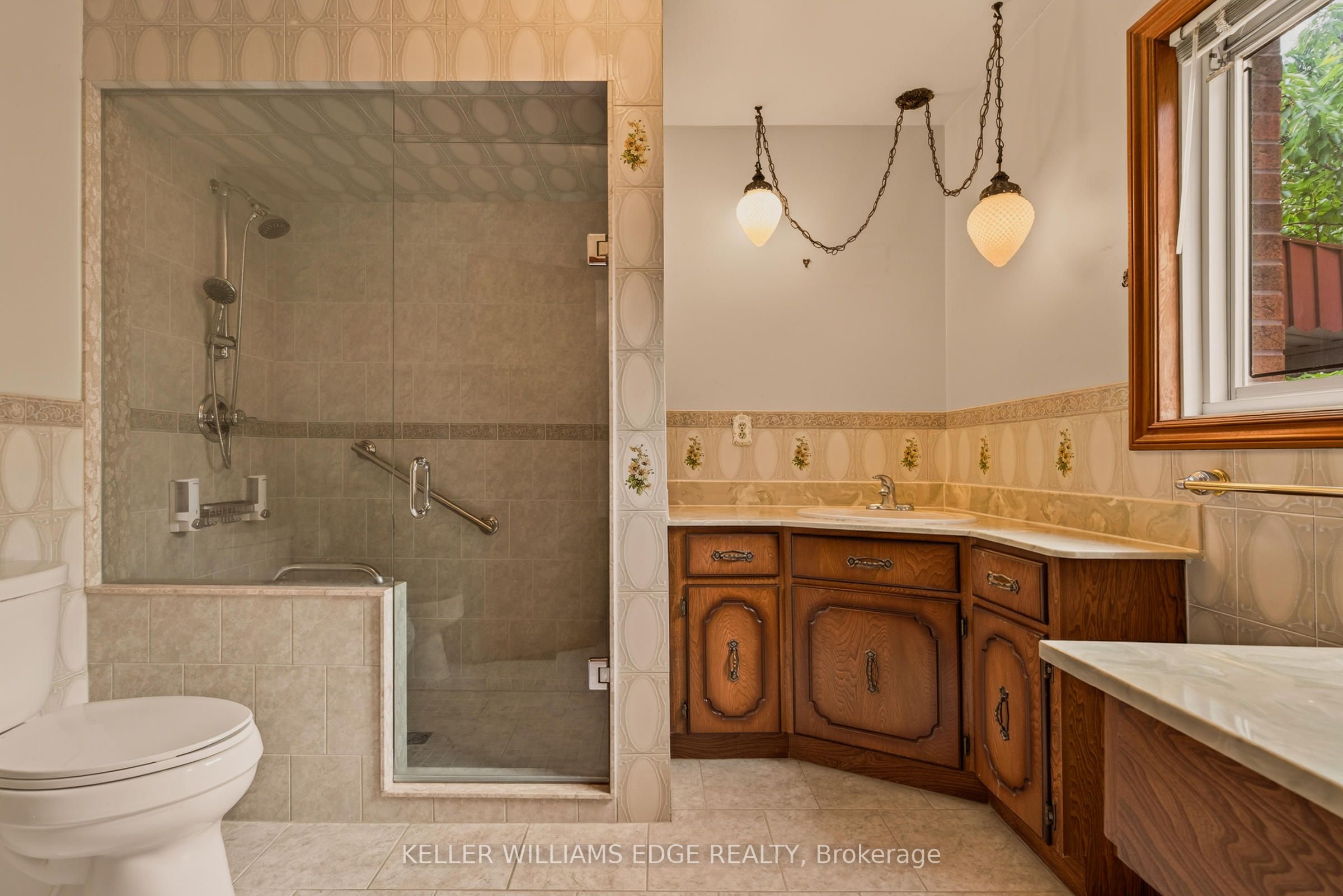 43 Braecrest Avenue Property Photo 25