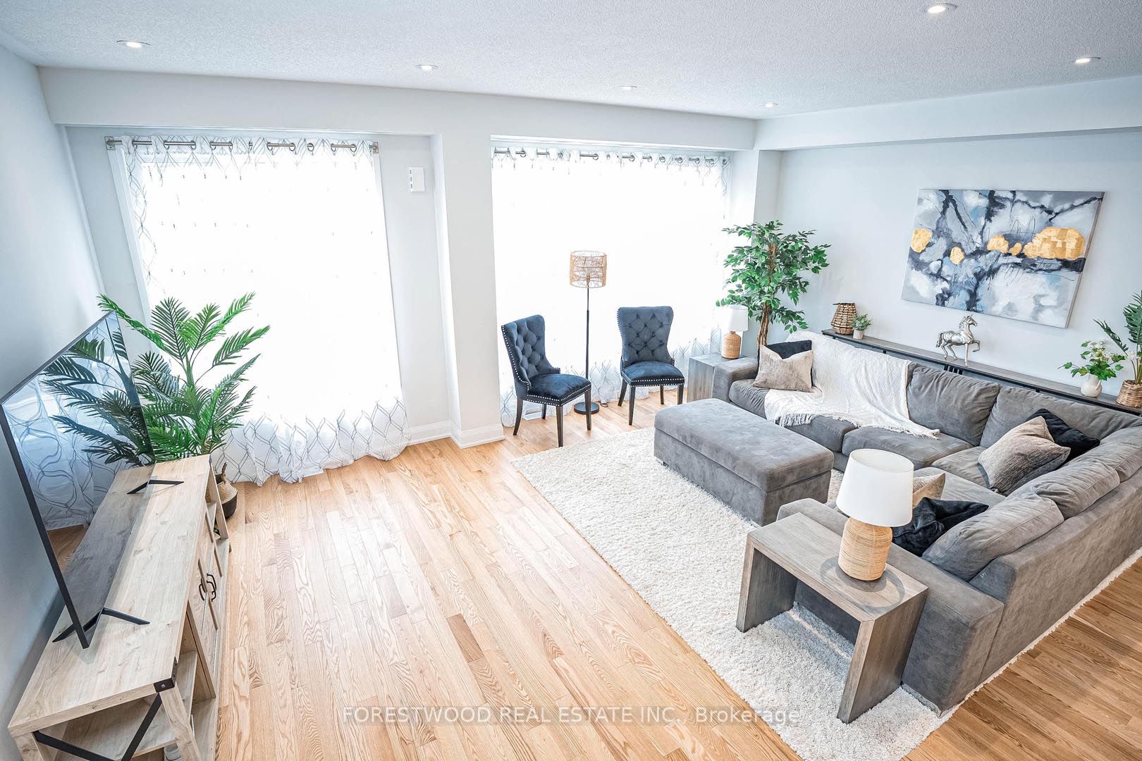 53 Humberstone Drive Property Photo 7