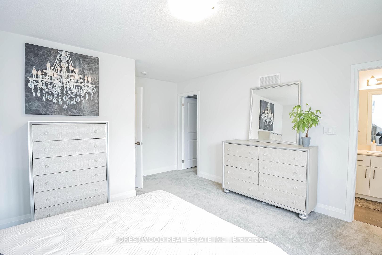 53 Humberstone Drive Property Photo 32