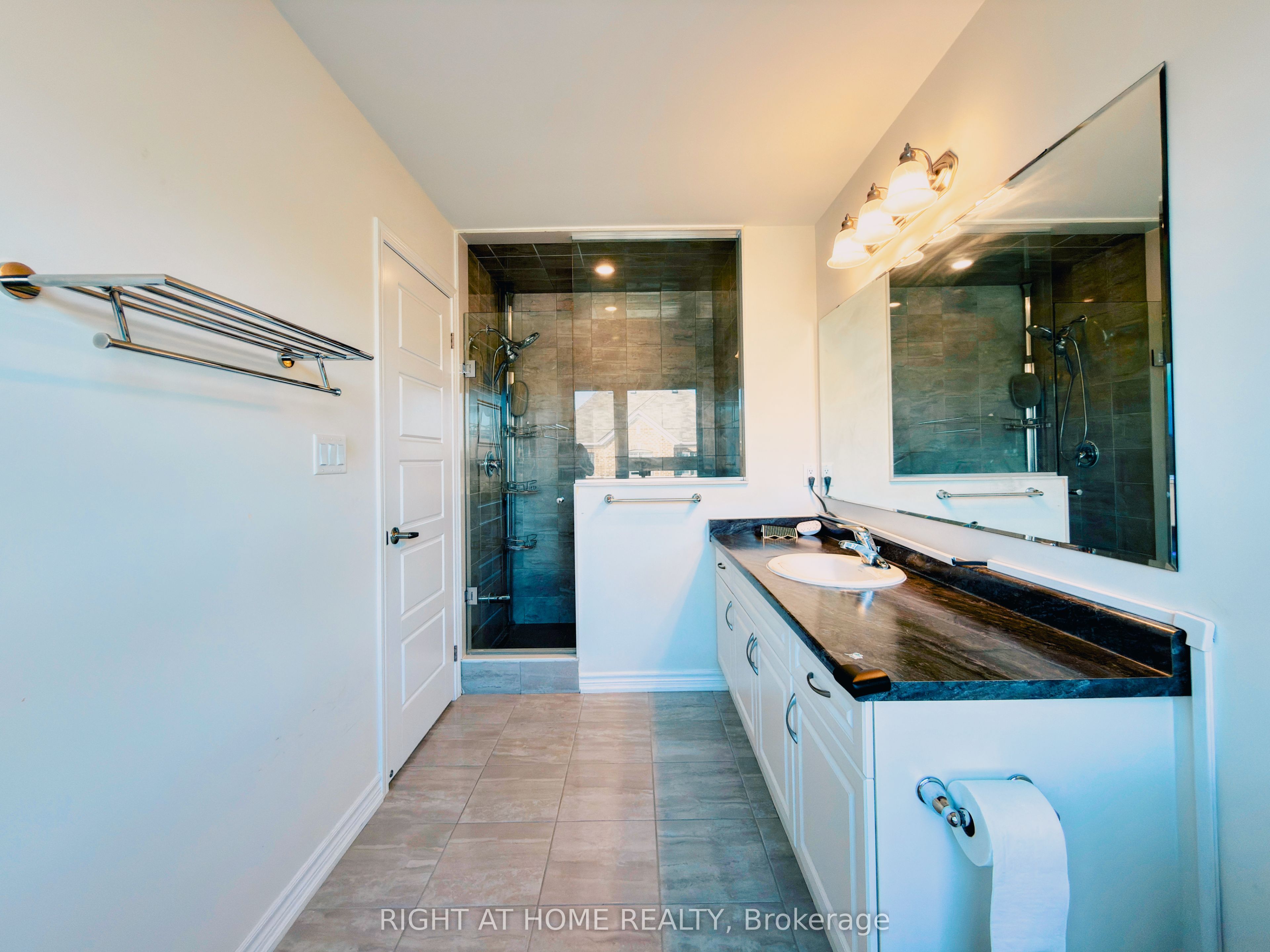 30 Boothill Drive Property Photo 29