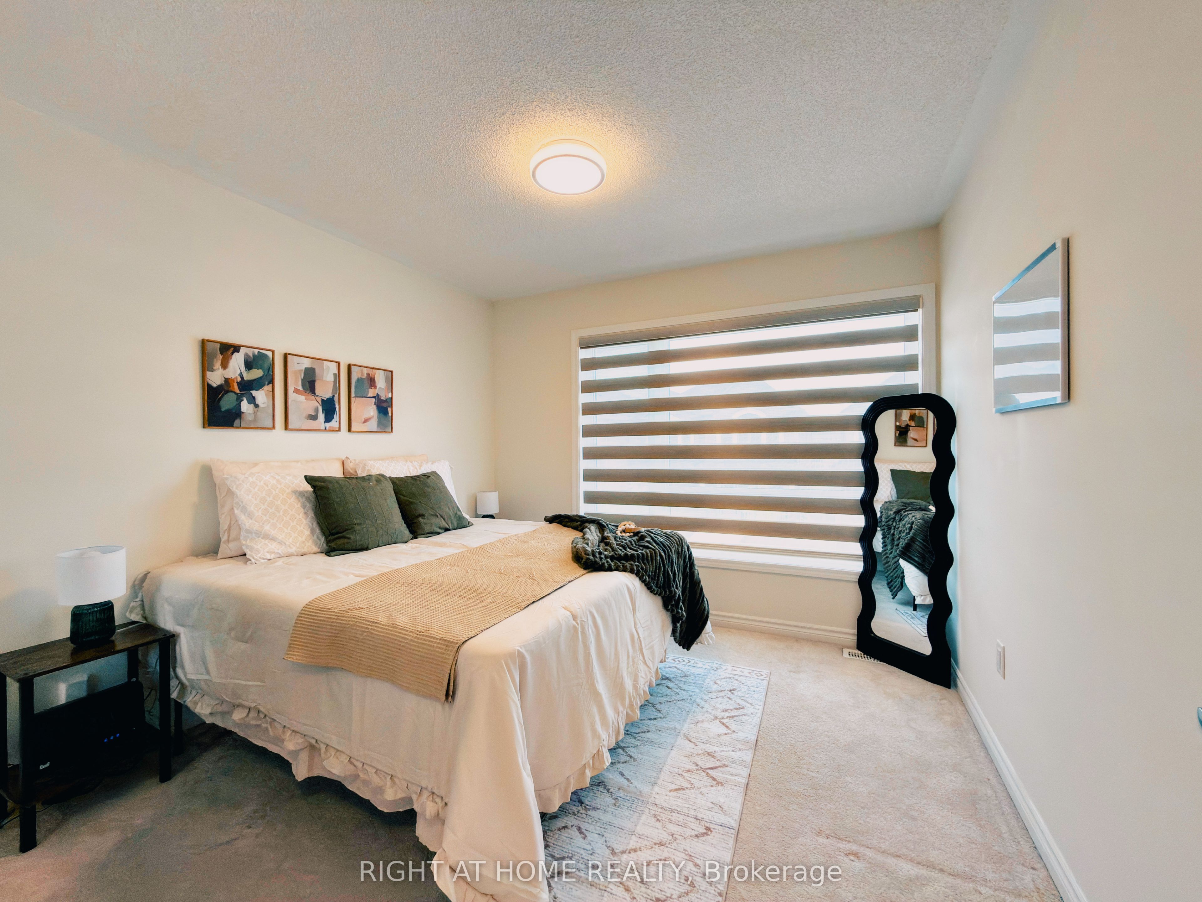 30 Boothill Drive Property Photo 32