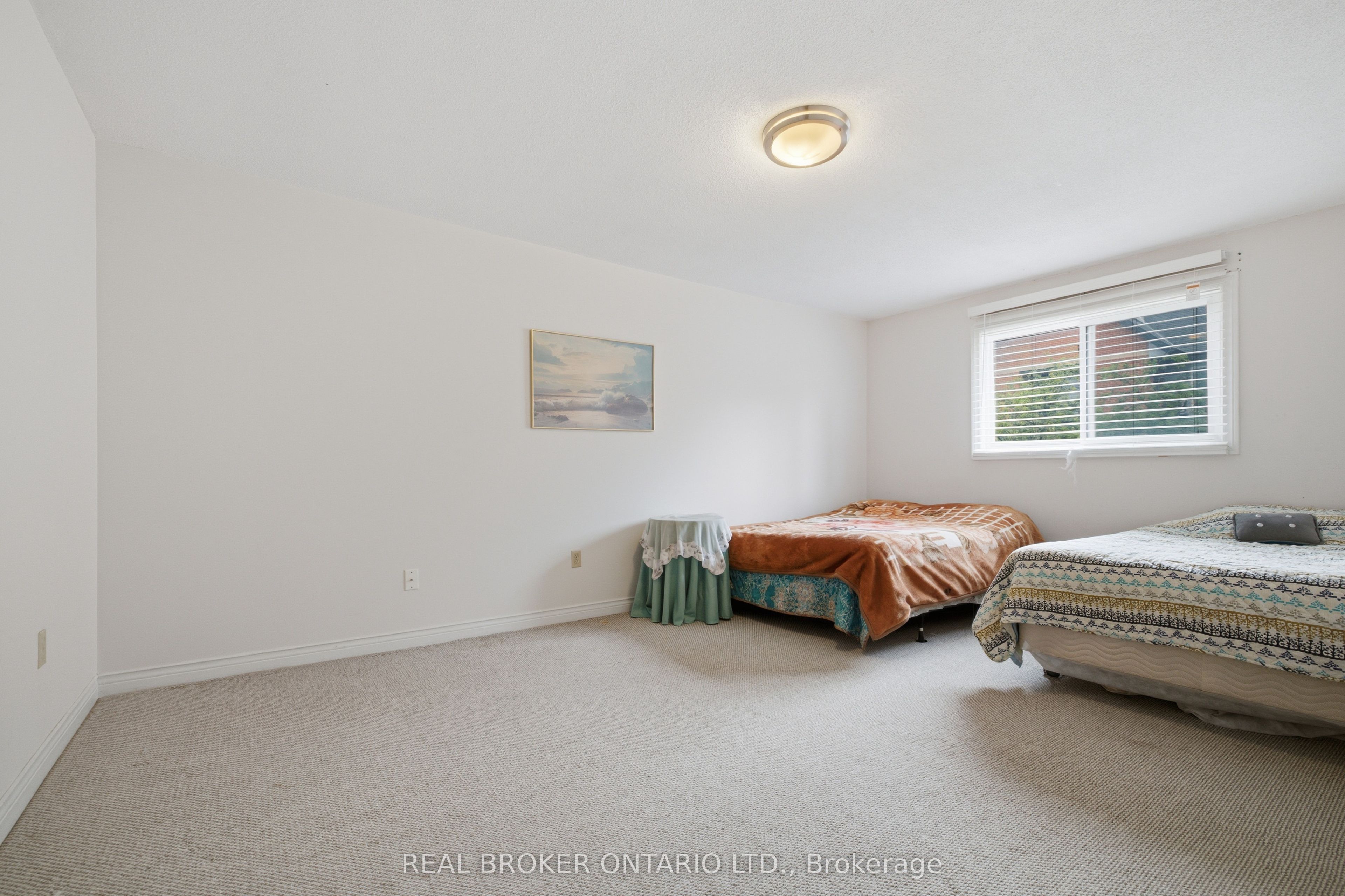 1356 Mapleridge Crescent Property Photo 21