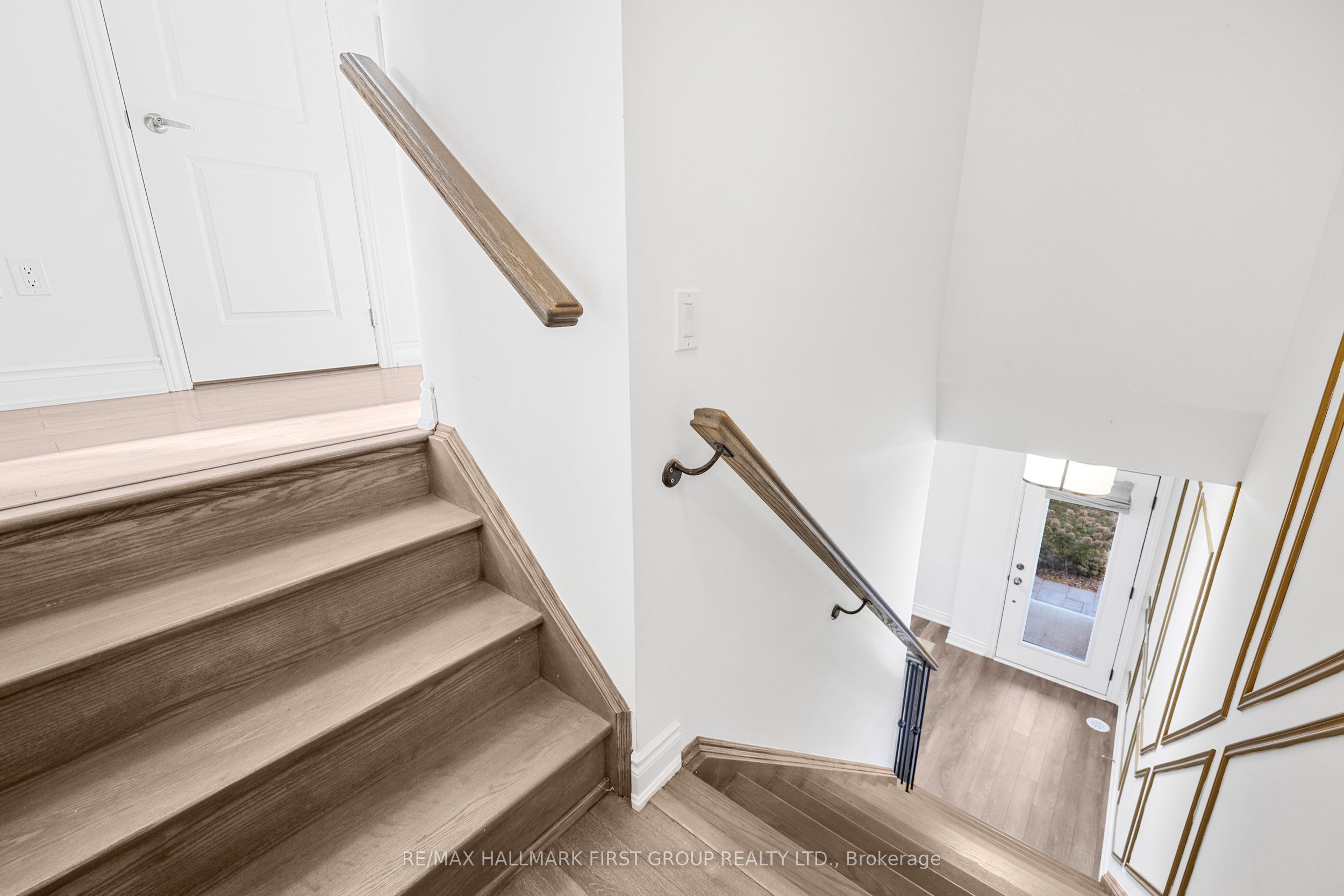 3034 Islington Avenue Property Photo 15