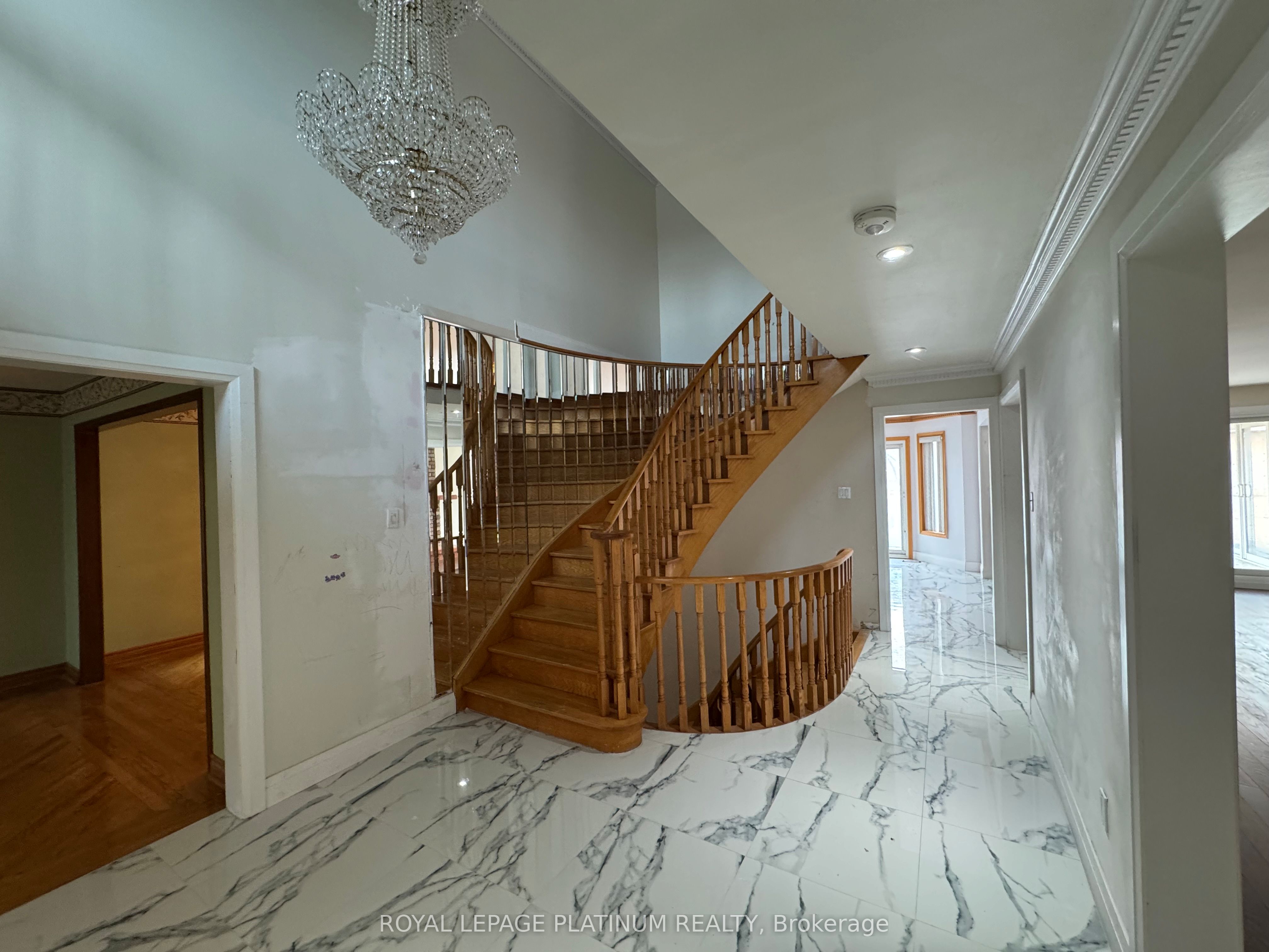 60 Brookfield Court Property Photo 10
