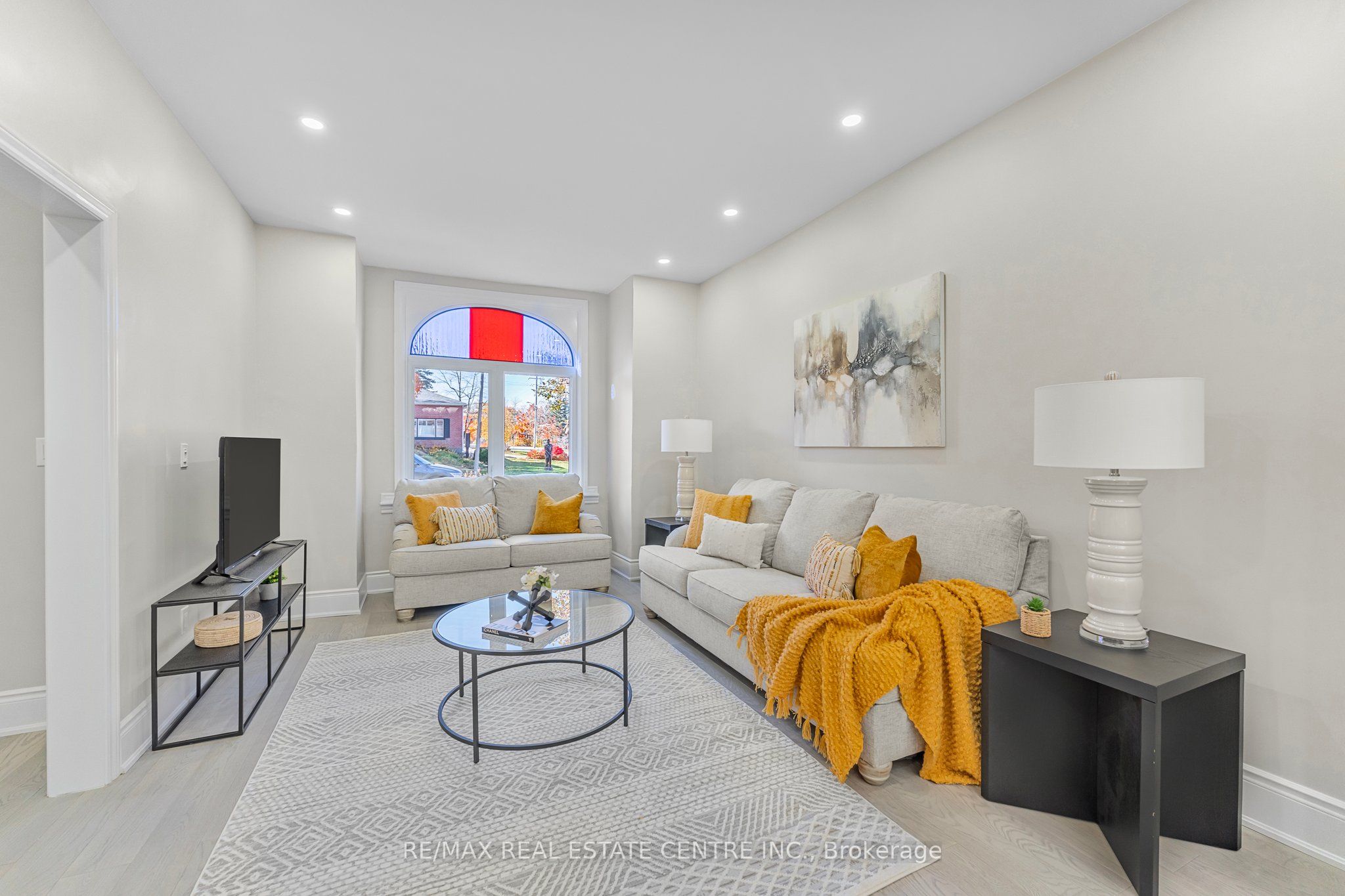 17 First Street Property Photo 8