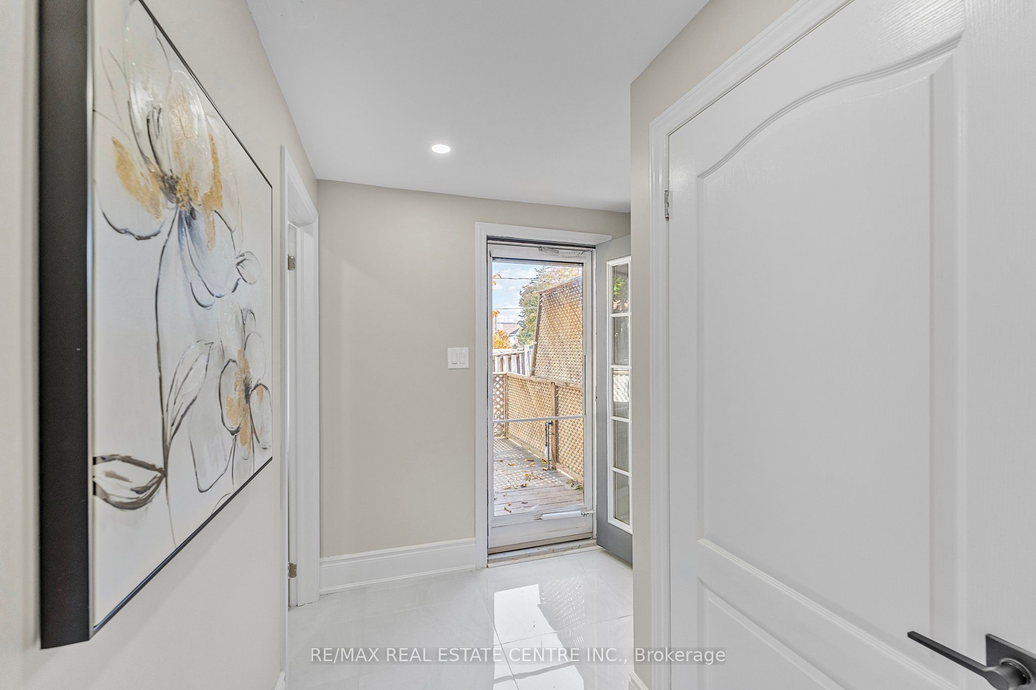 17 First Street Property Photo 21