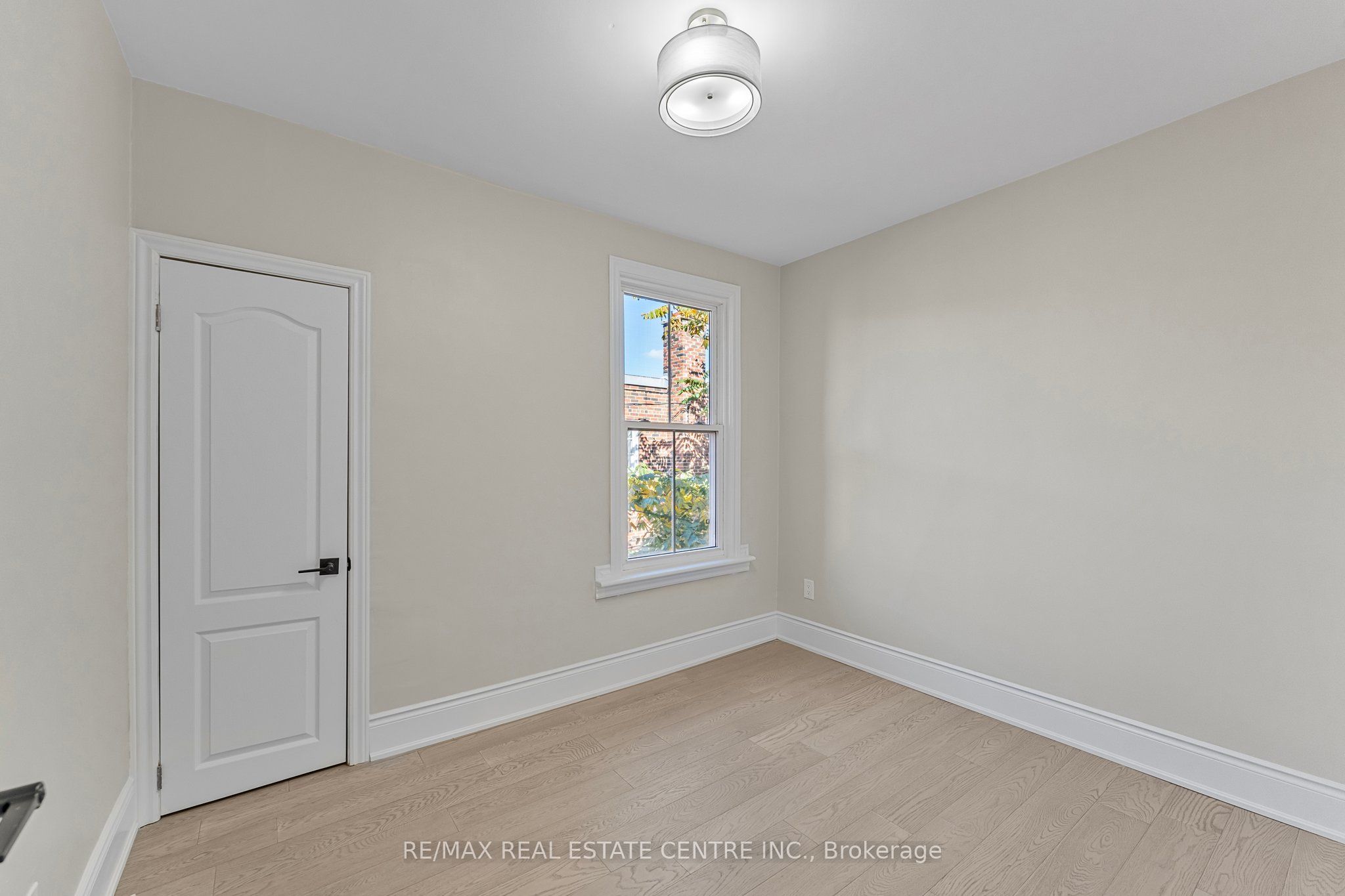 17 First Street Property Photo 33