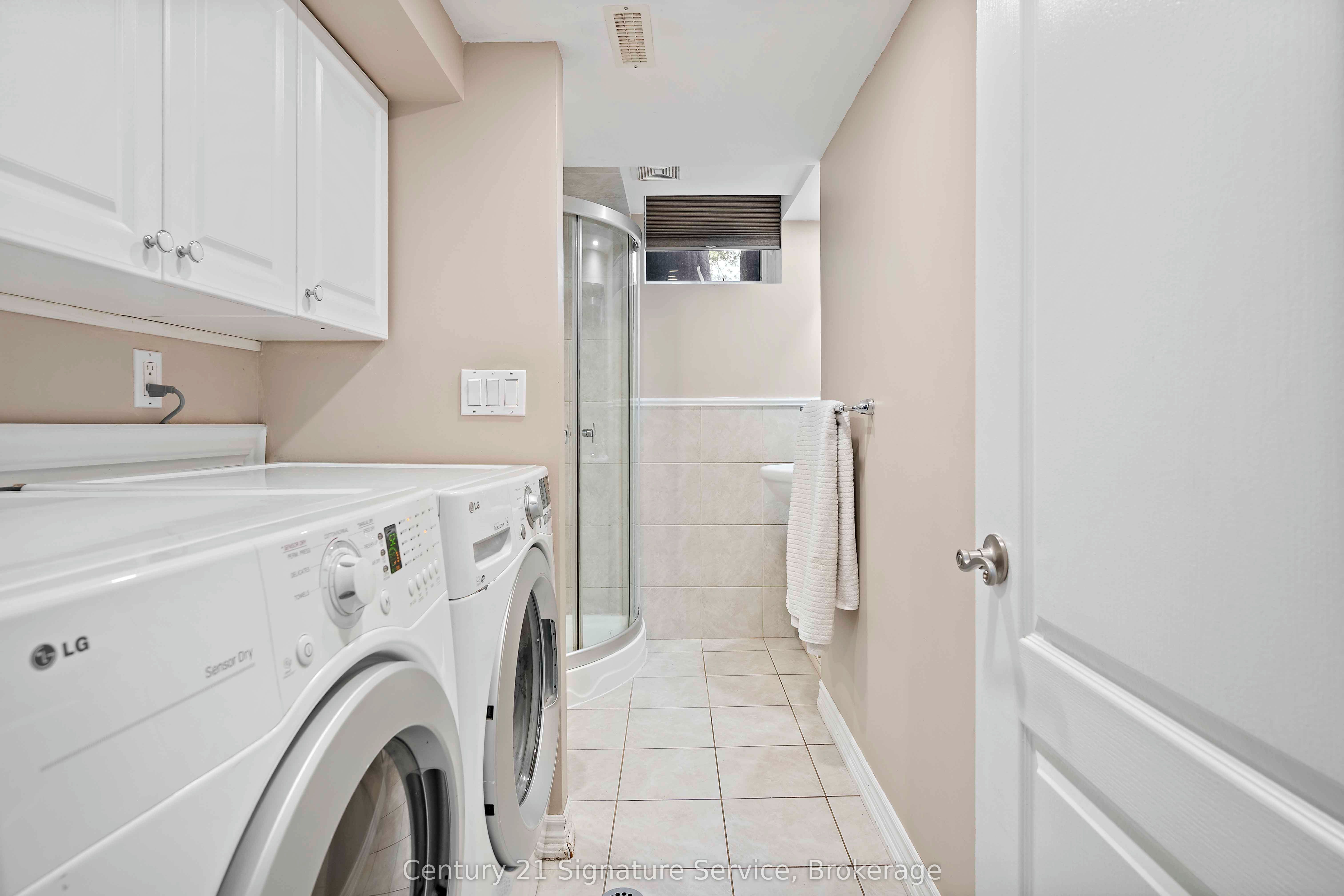 1563 Brentano Boulevard Property Photo 23