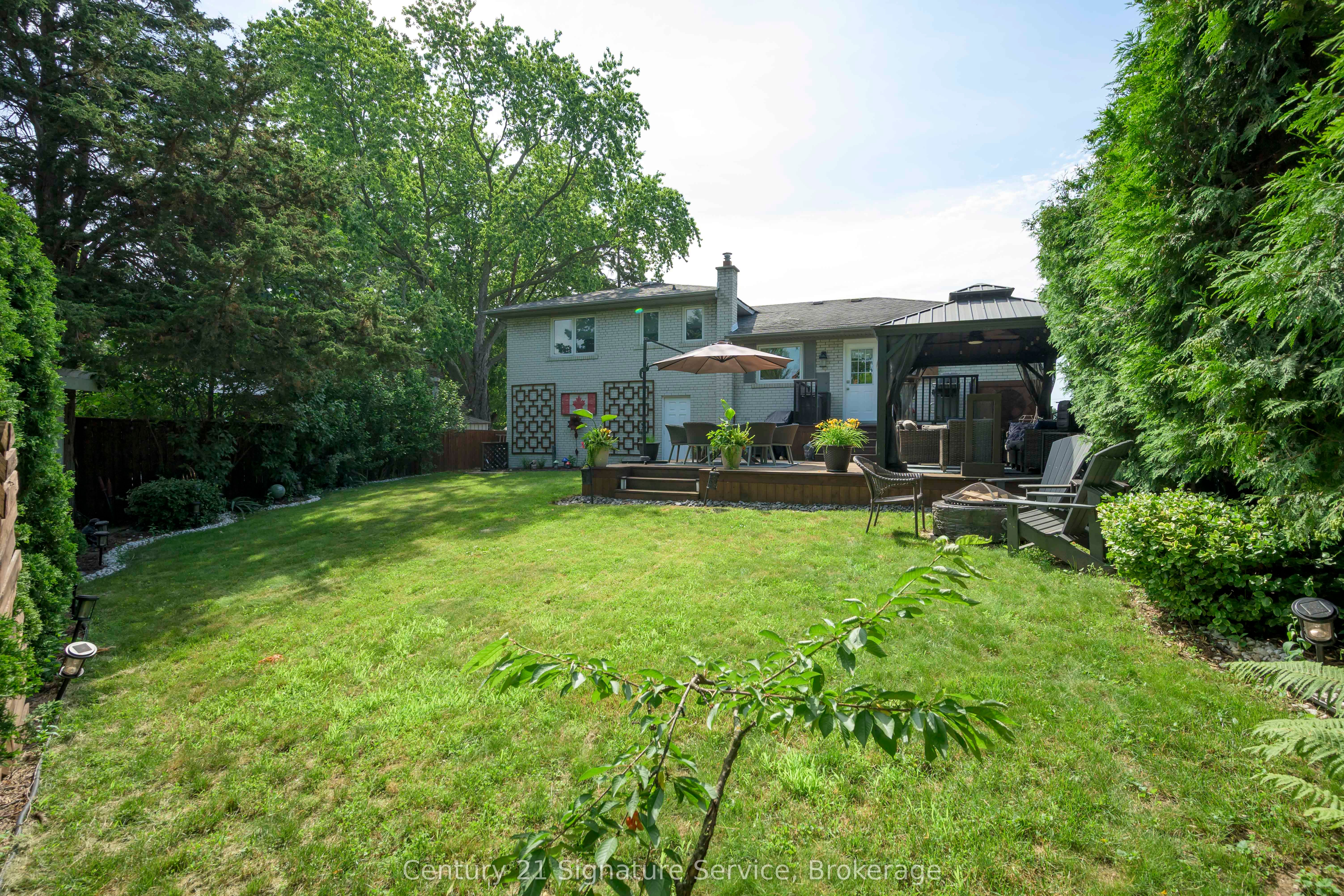 1563 Brentano Boulevard Property Photo 29