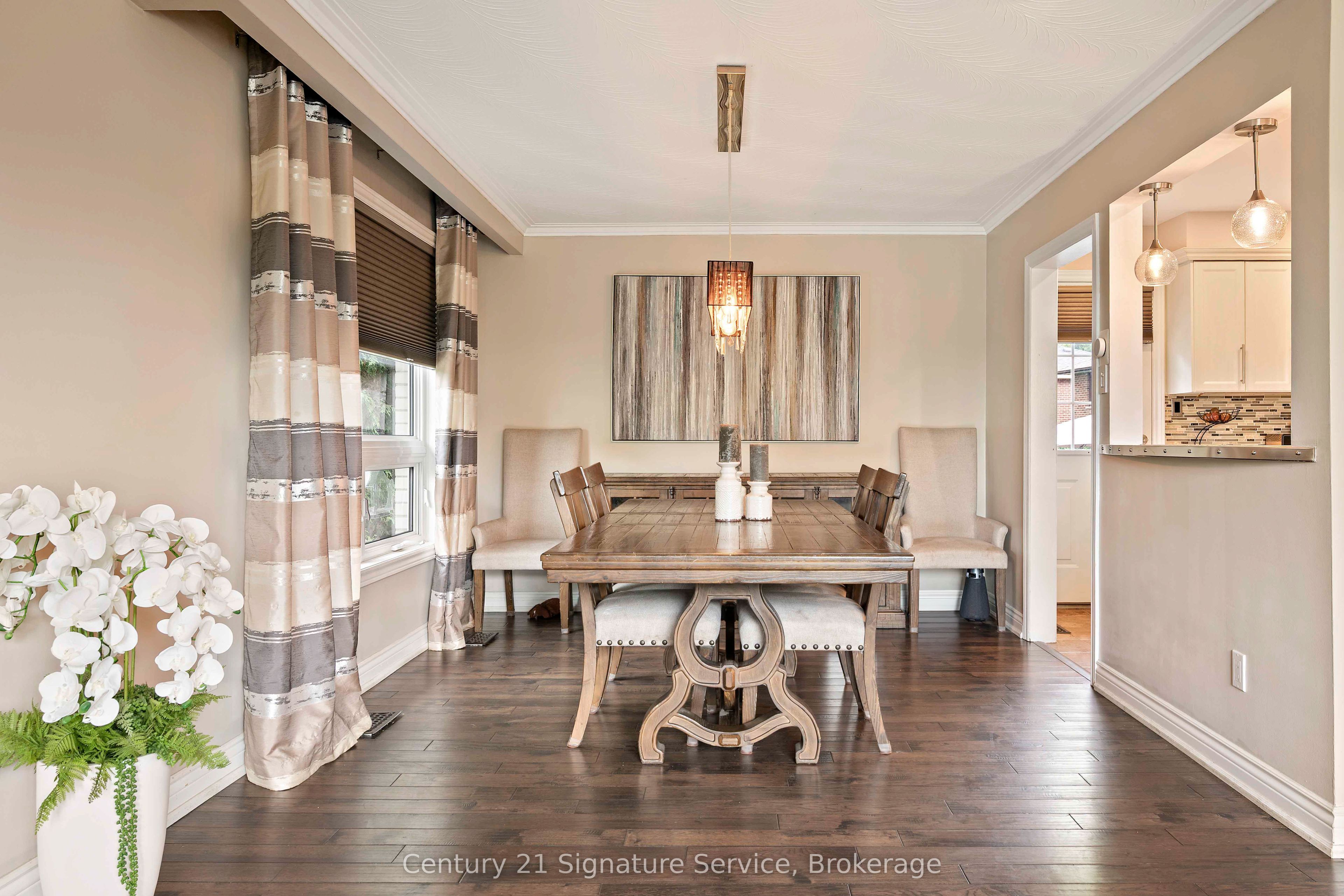 1563 Brentano Boulevard Property Photo 37