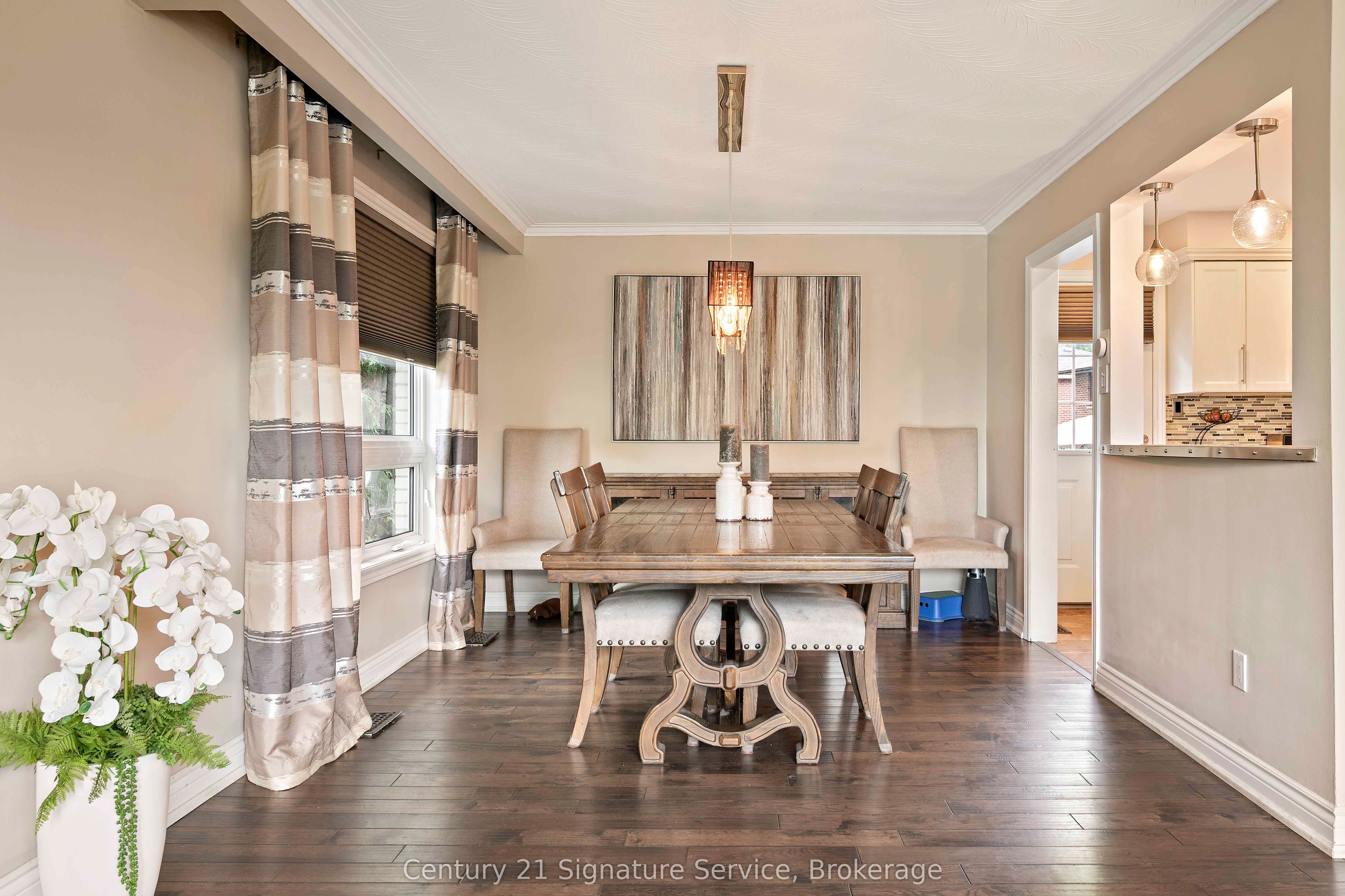 1563 Brentano Boulevard Property Photo 38