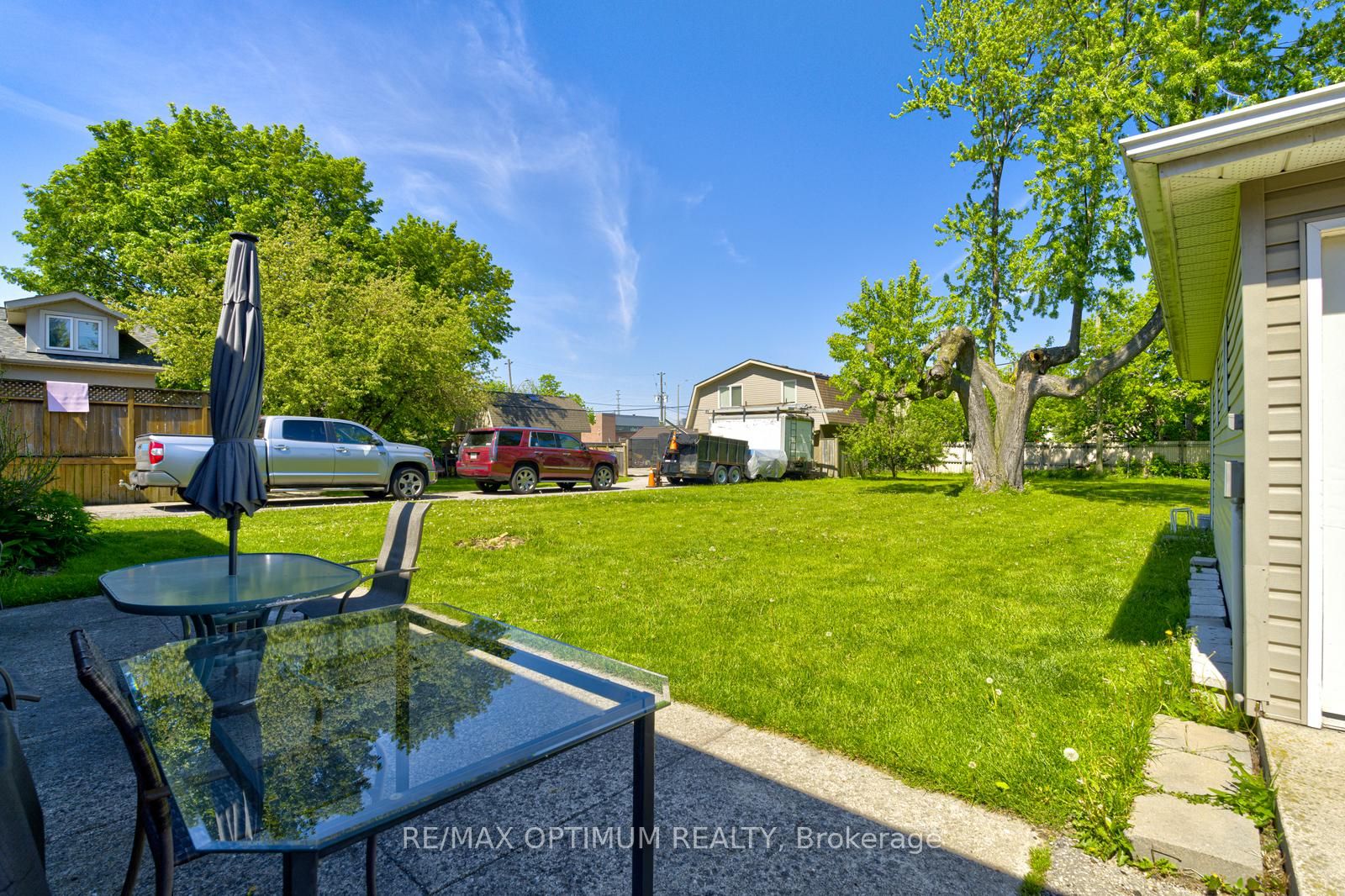 1747 Coram Crescent Property Photo 41