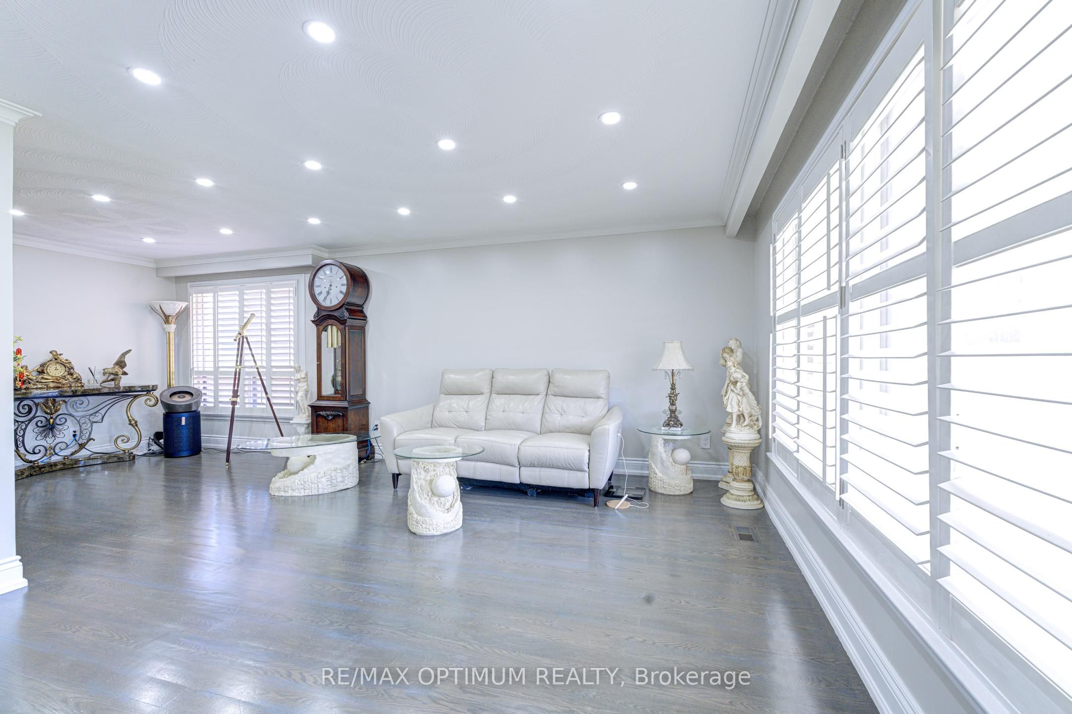 6 Evernby Boulevard Property Photo 7