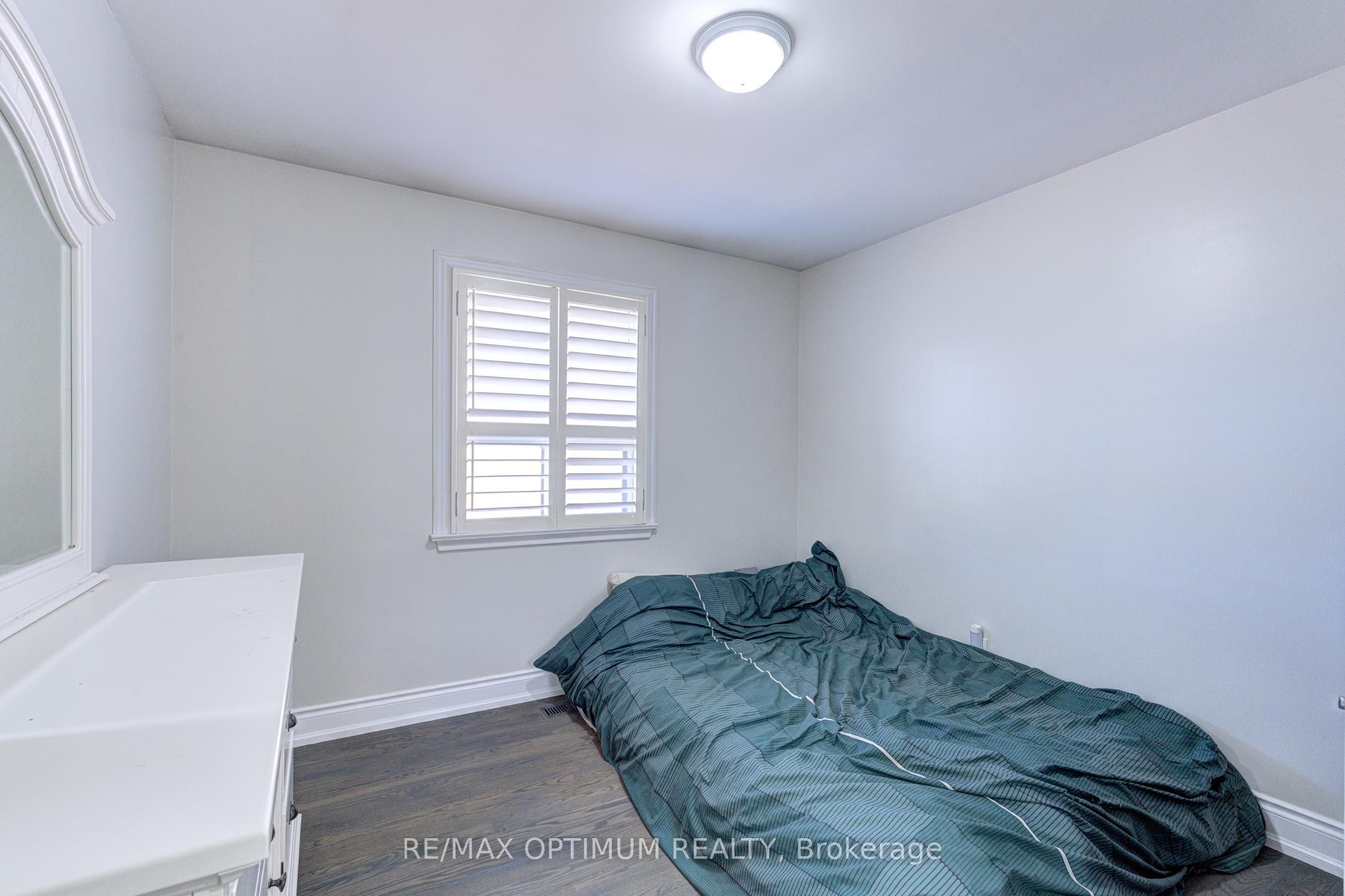 6 Evernby Boulevard Property Photo 23