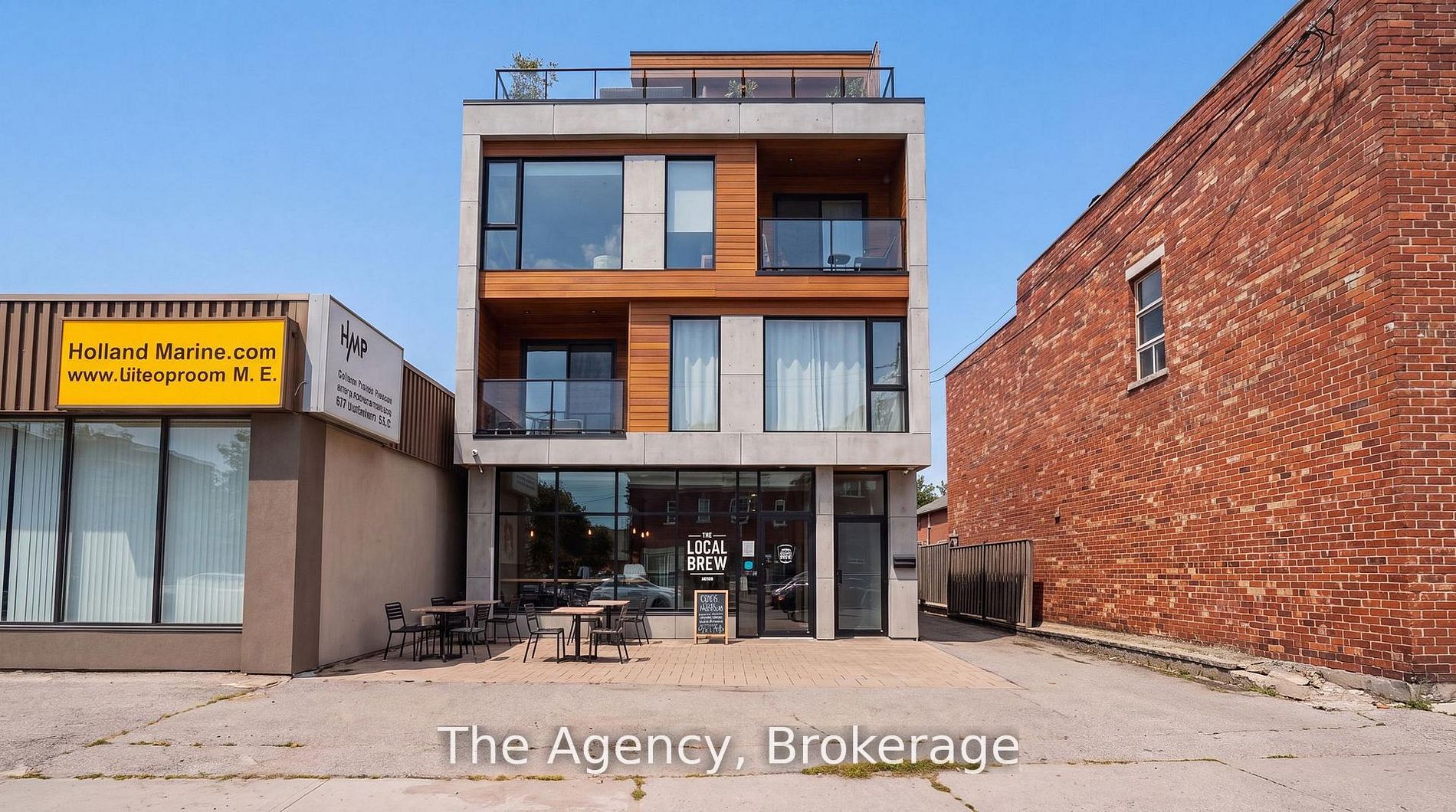 881 Lakeshore Road E