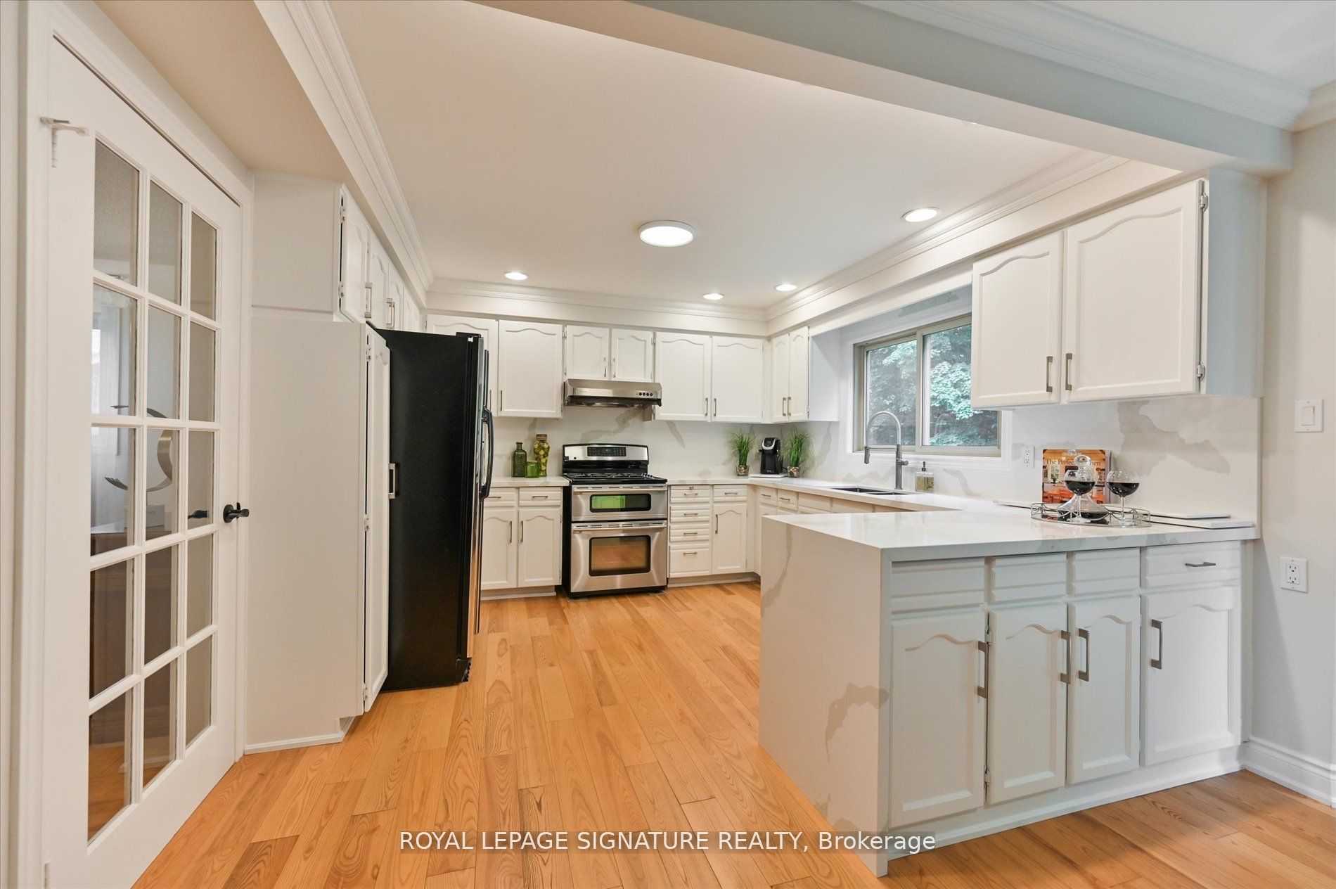 3417 Sanderling Crescent Property Photo 11