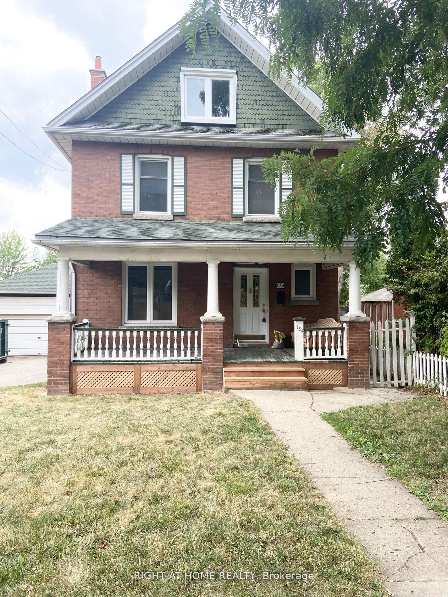 184 Rosemount Avenue Main Property Photo 1