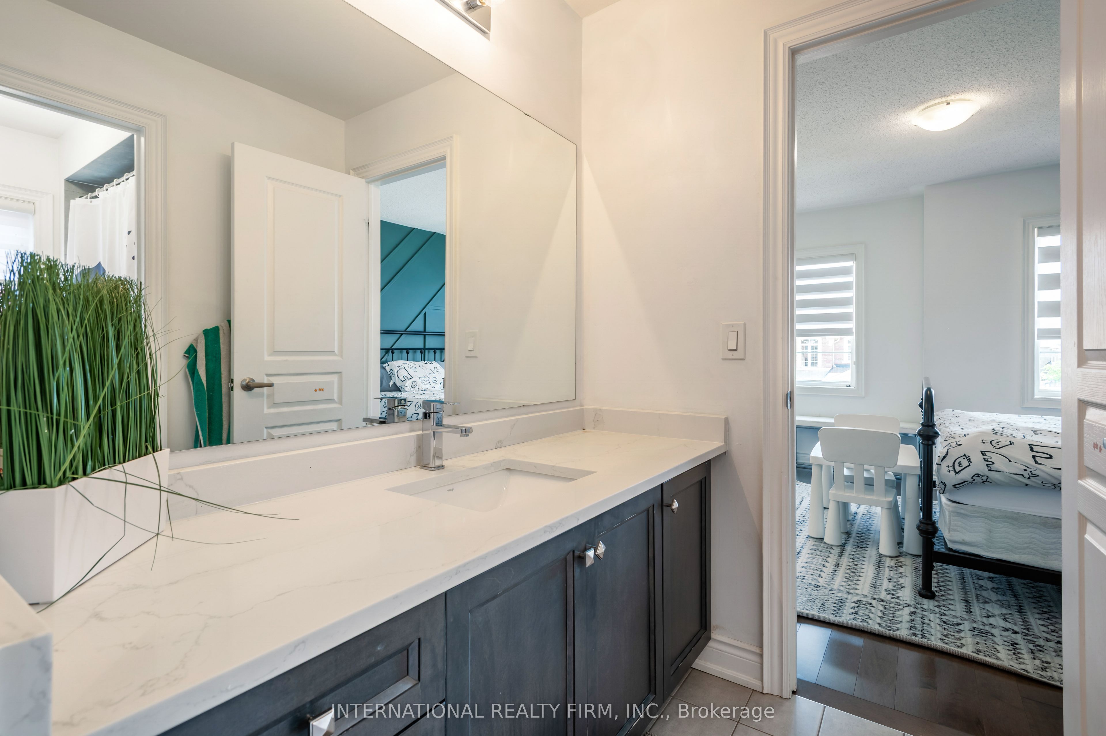 233 Etheridge Avenue Property Photo 17