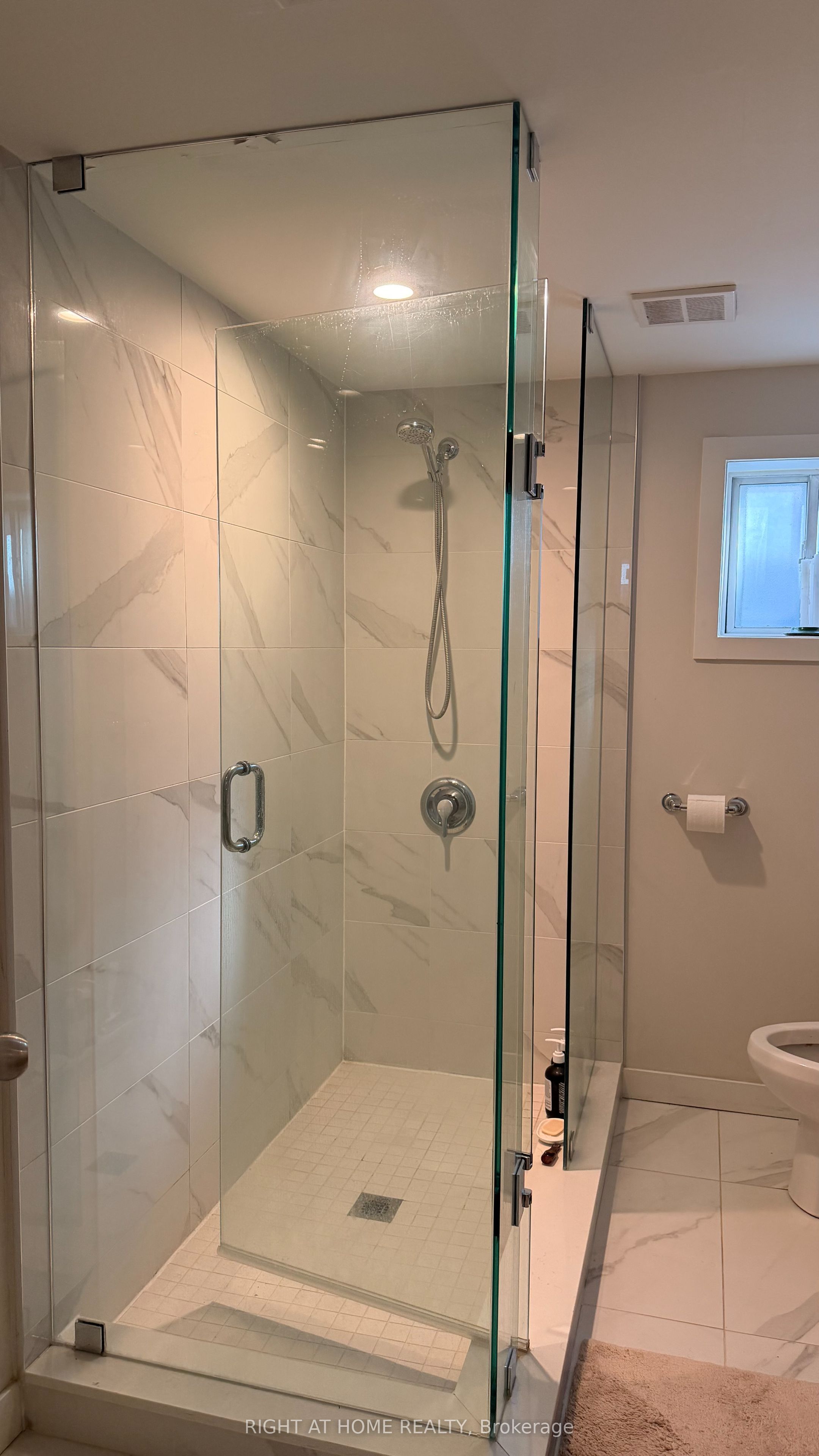 7673 Darcel Avenue Bsmt Property Photo 6