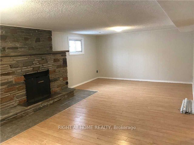 7673 Darcel Avenue Bsmt Property Photo 8