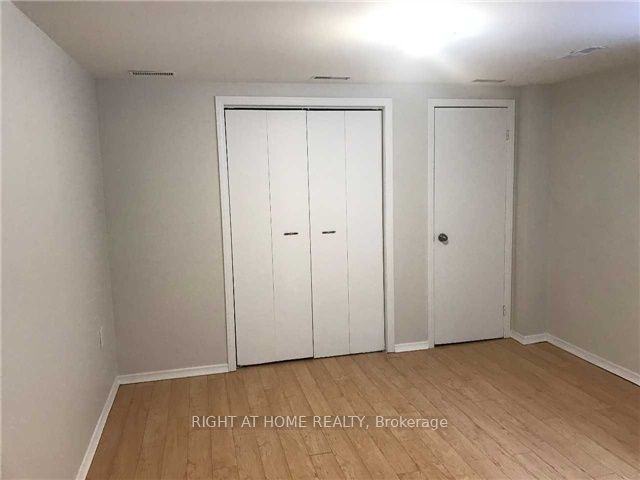 7673 Darcel Avenue Bsmt Property Photo 10
