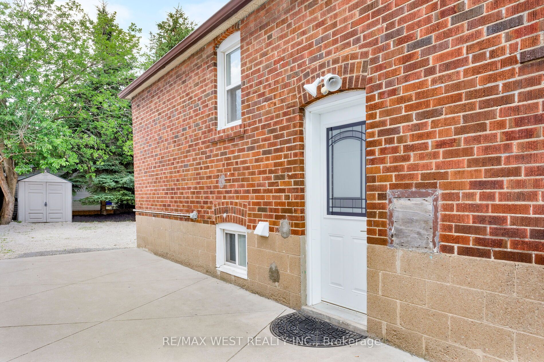 42 Stephen Drive Property Photo 32
