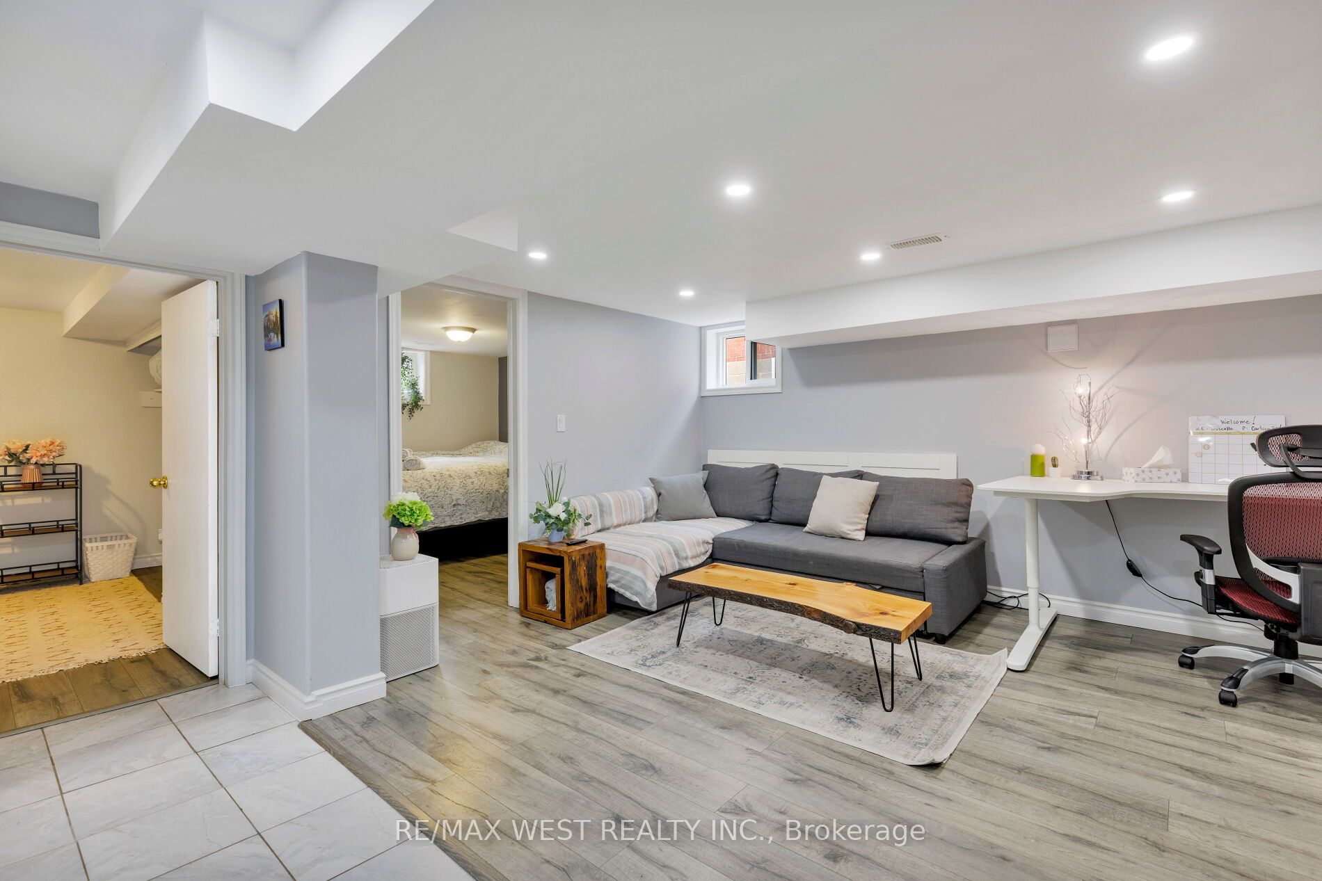42 Stephen Drive Property Photo 39