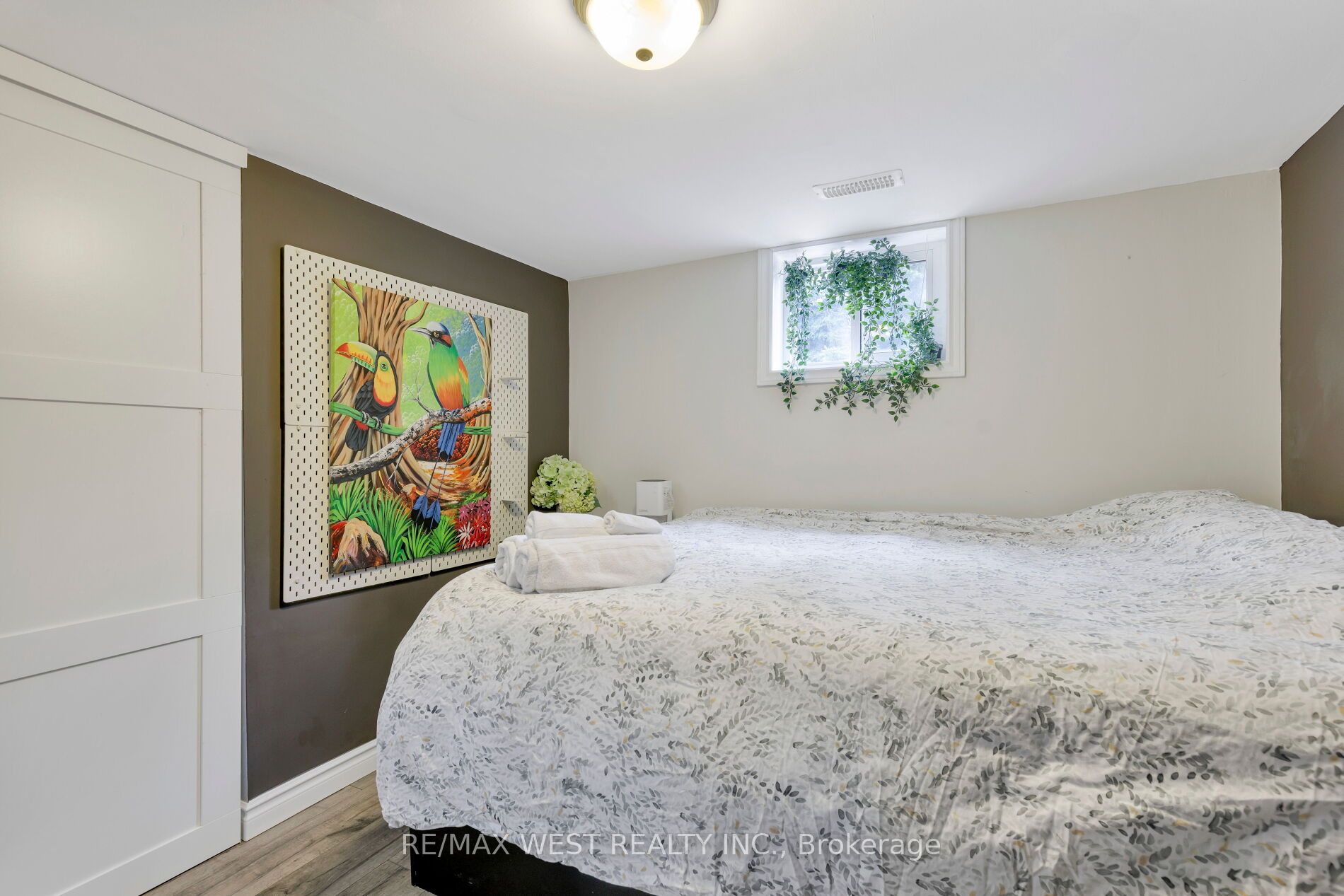 42 Stephen Drive Property Photo 41