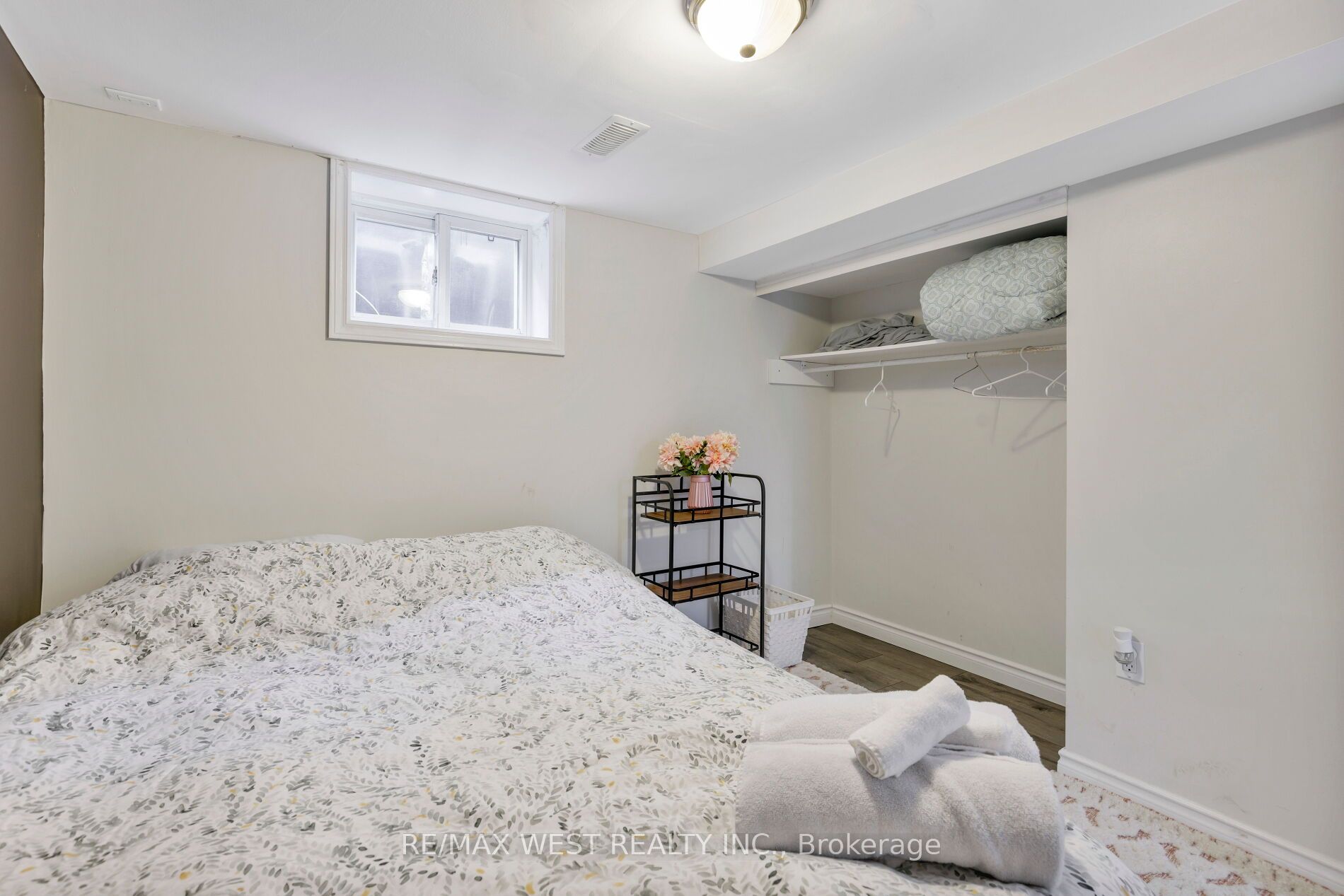 42 Stephen Drive Property Photo 43