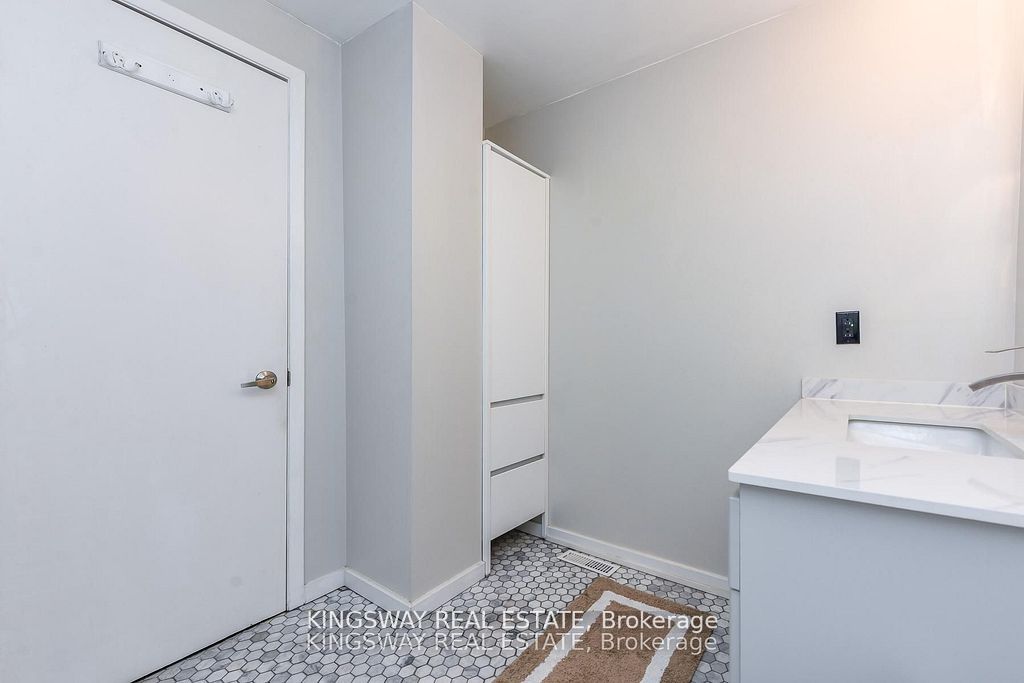 3125 E Fifth Line W 29 Property Photo 14