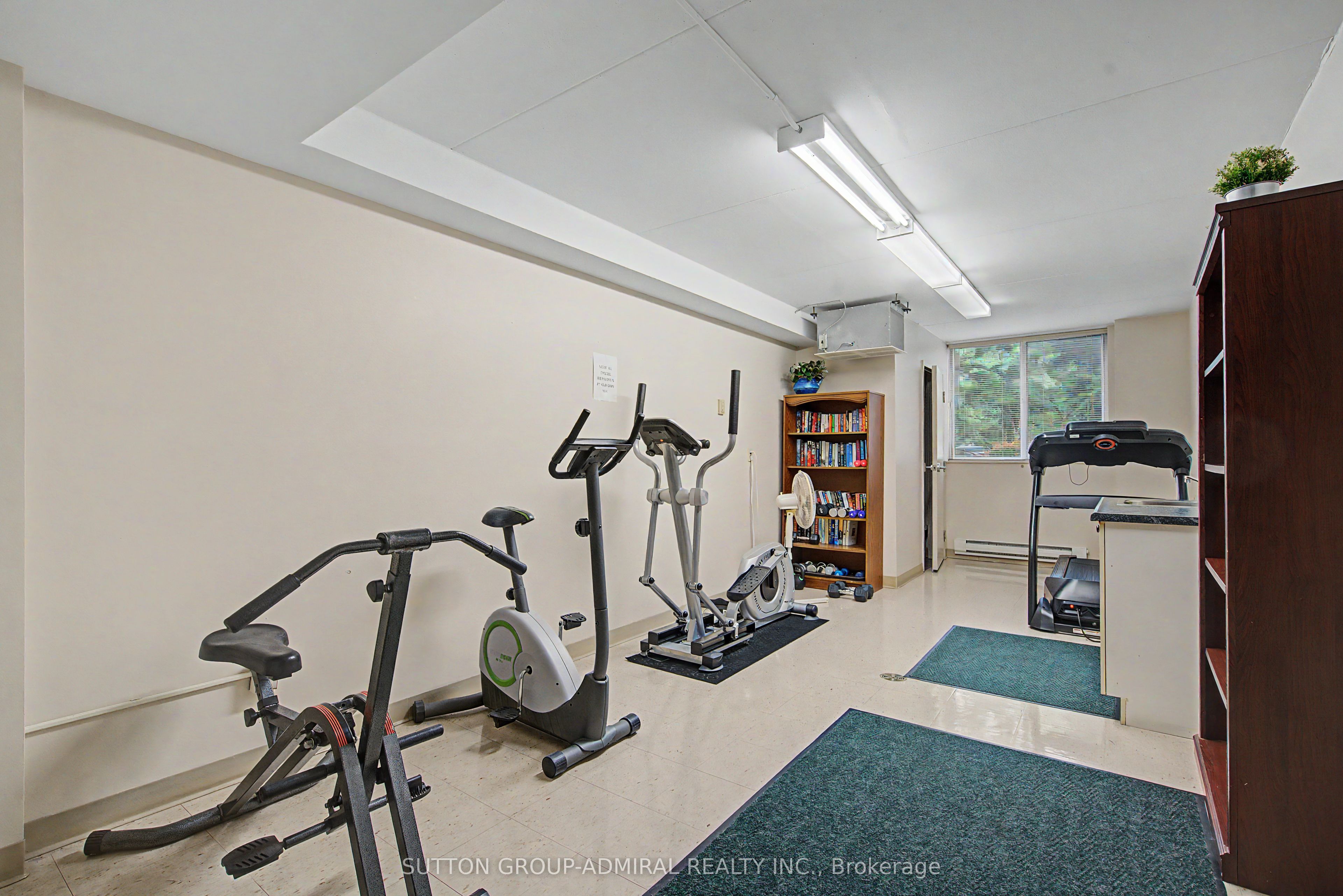3499 Upper Middle Road 311 Property Photo 20