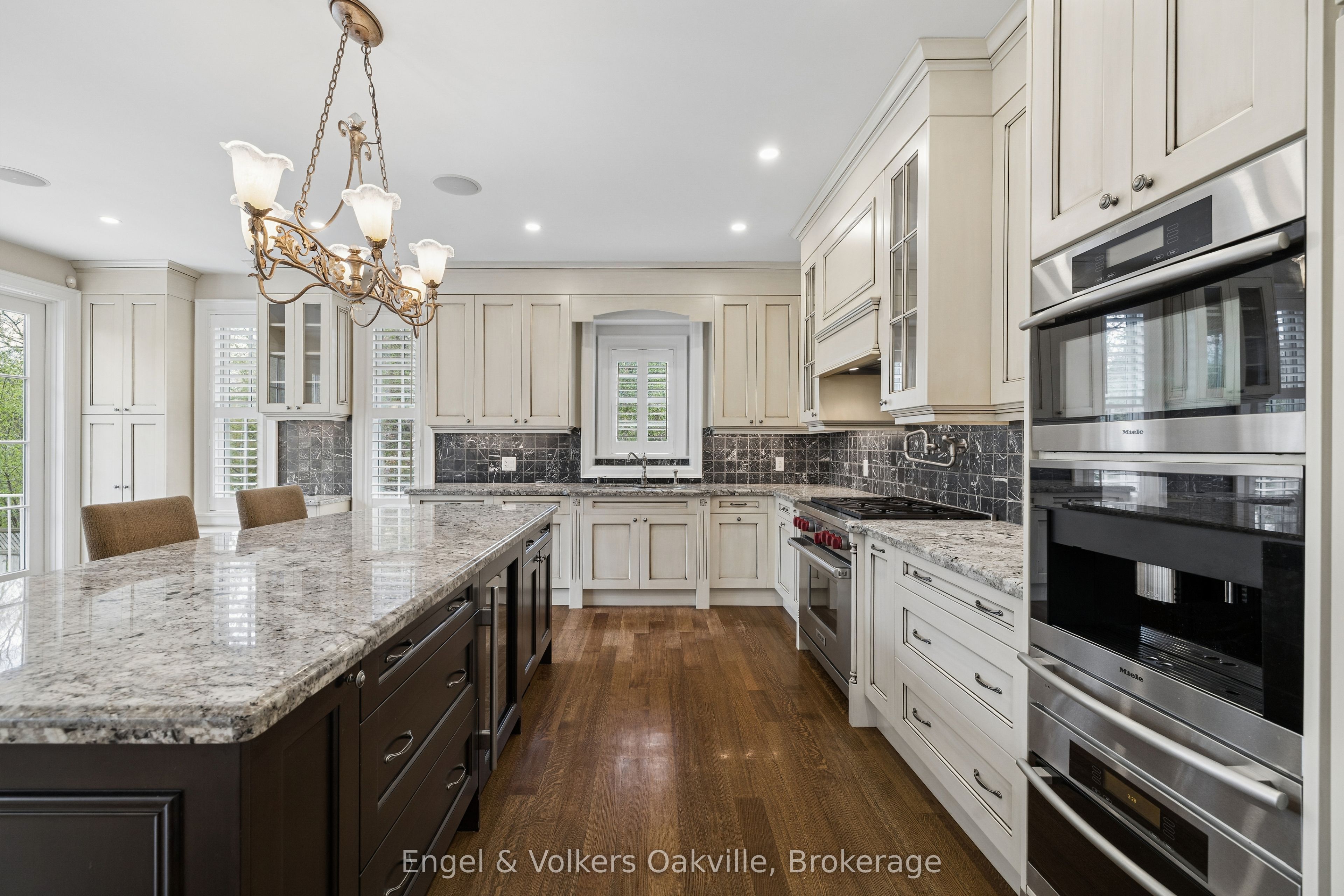 1182 Streambank Drive Property Photo 19