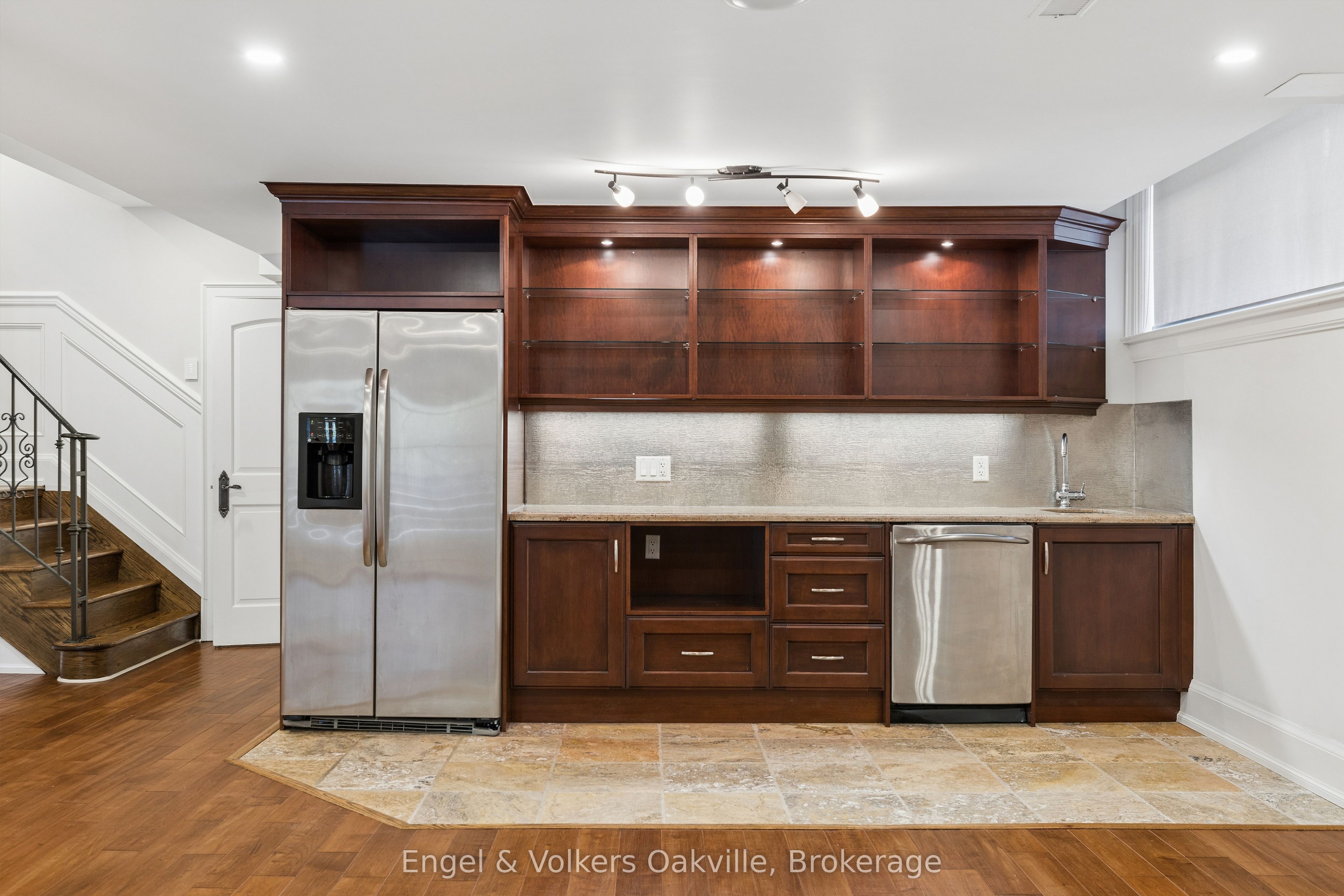 1182 Streambank Drive Property Photo 40