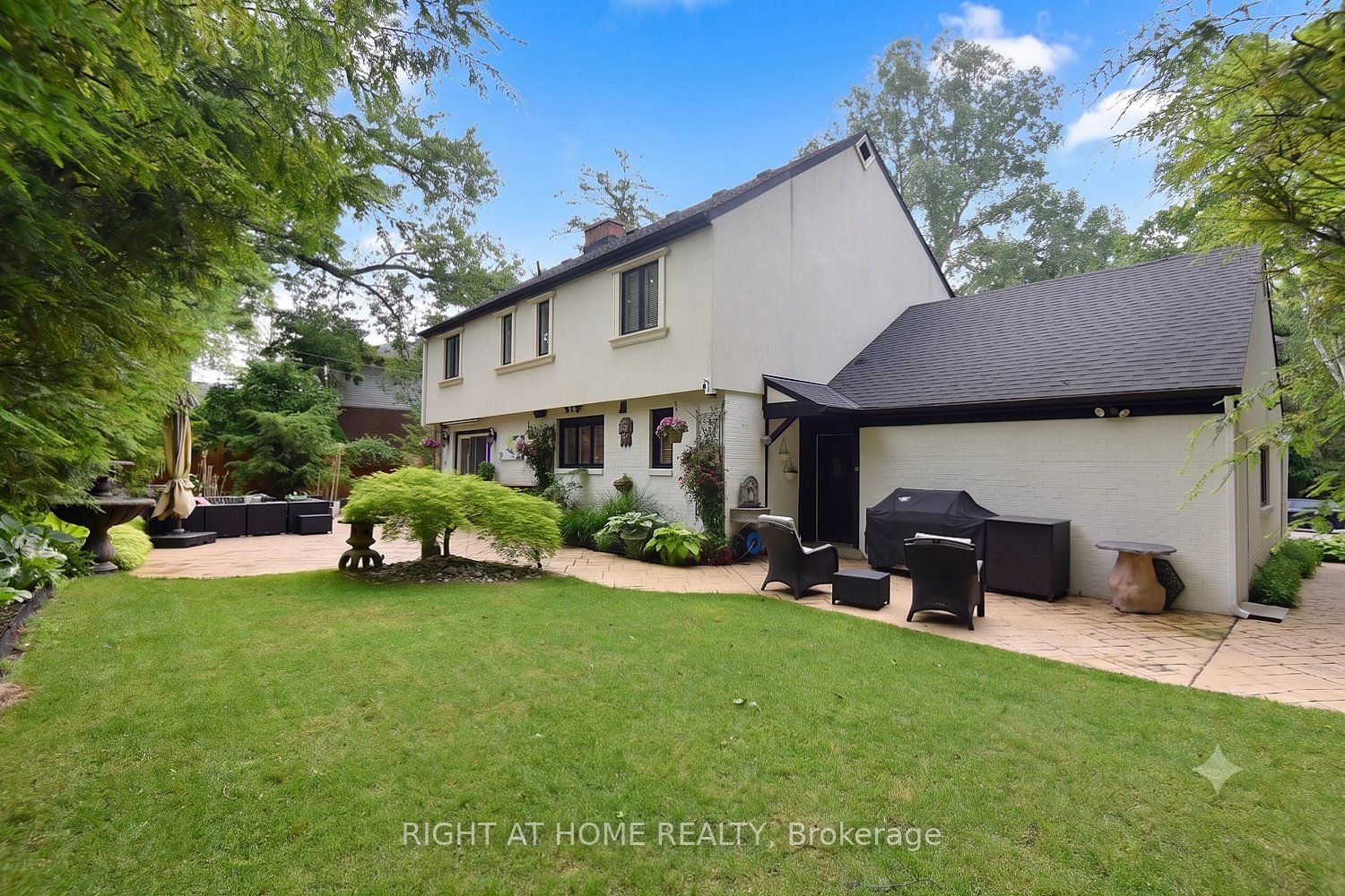 4299 Lakeshore Road Property Photo 37