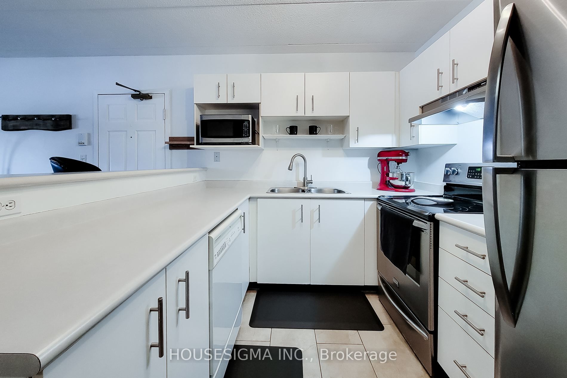 4003 Kilmer Drive 204 Property Photo 6