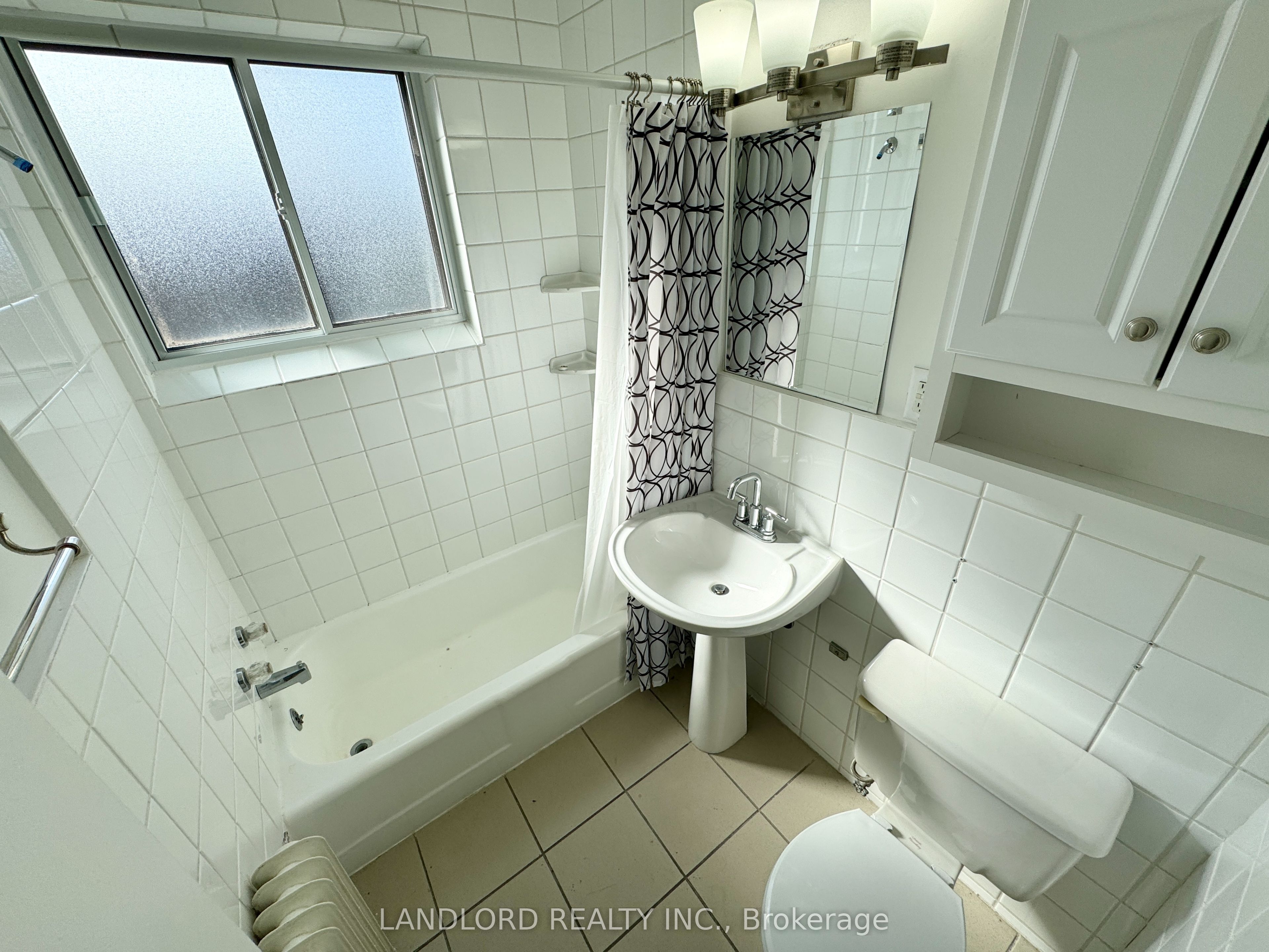 2696 Lake Shore Boulevard W 5 Property Photo 9