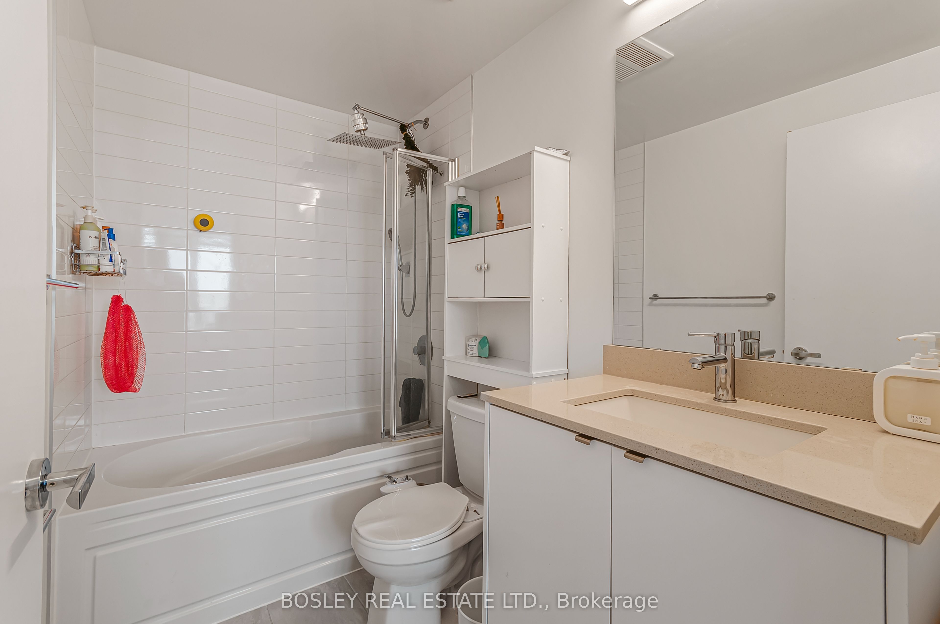 3200 Dakota Common B - 315 Property Photo 14