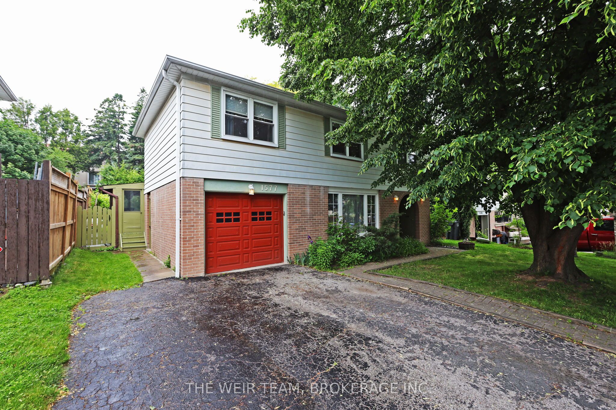 1577 Otterby Road Property Photo 1