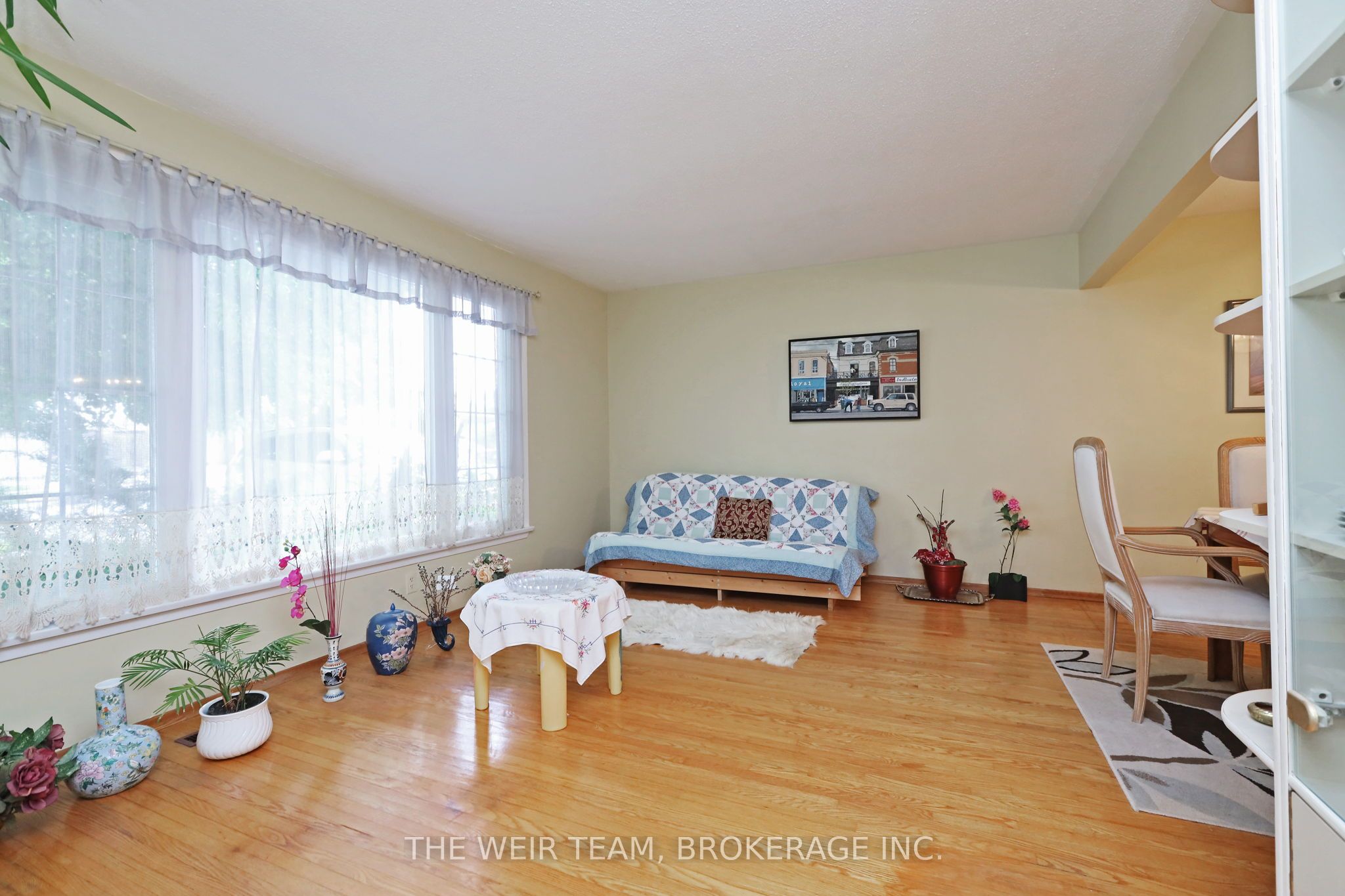 1577 Otterby Road Property Photo 3