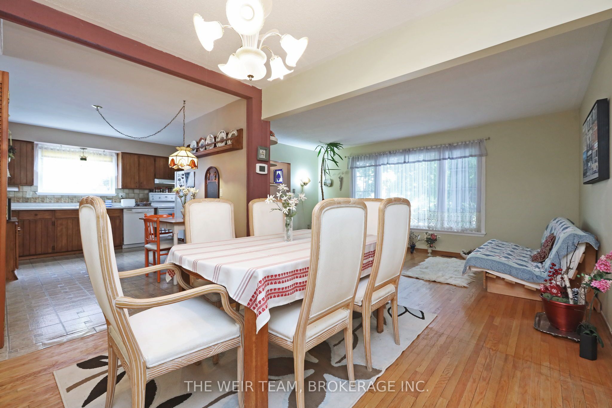 1577 Otterby Road Property Photo 9