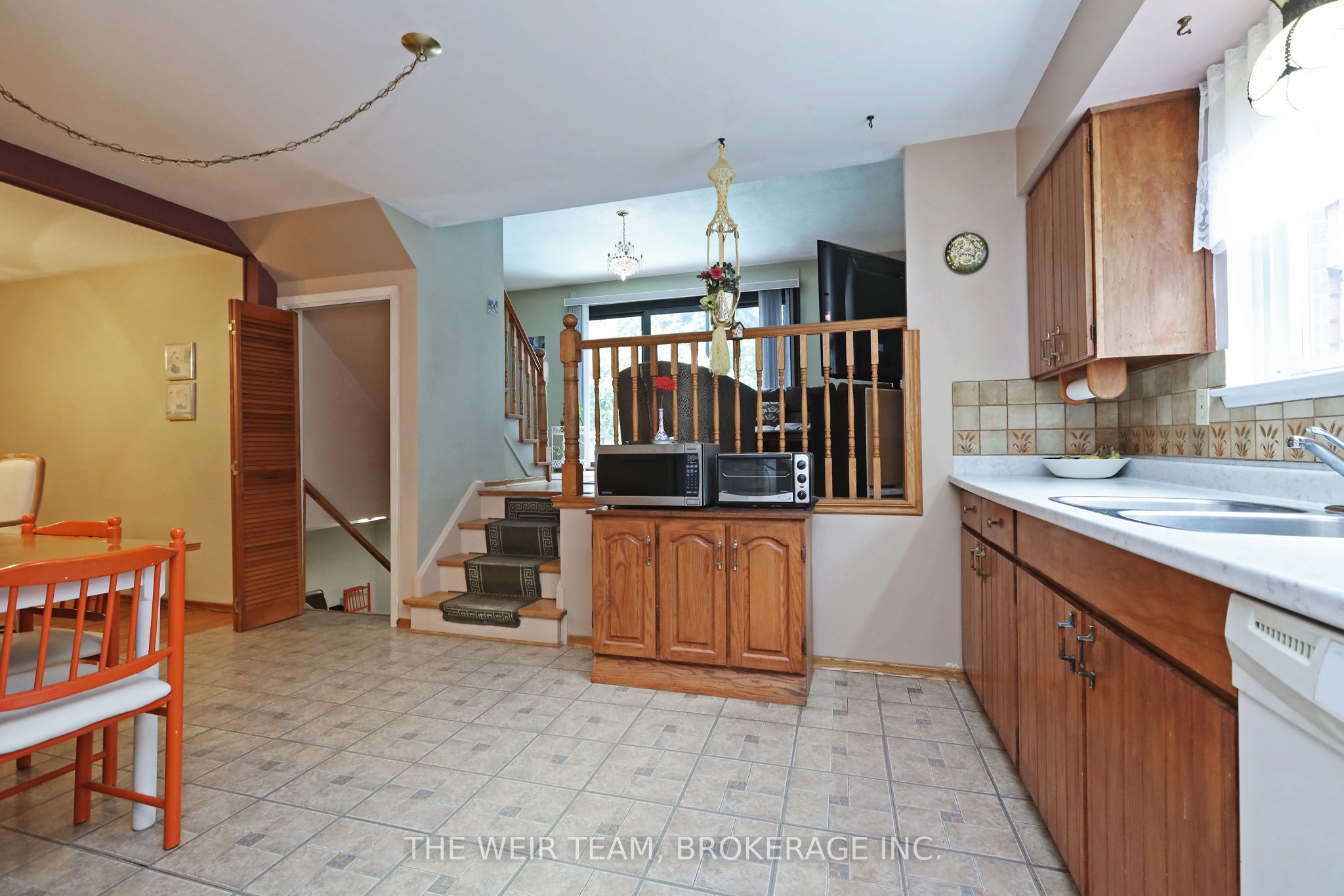 1577 Otterby Road Property Photo 14